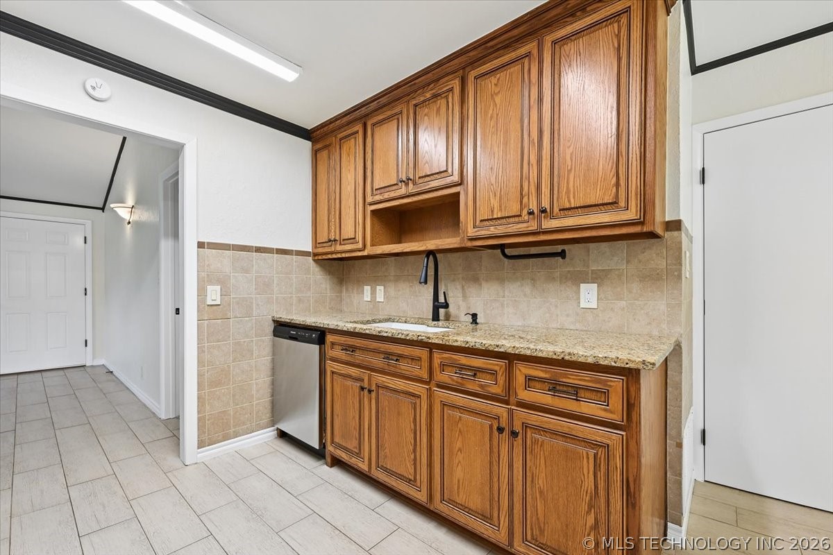 5841 S 73rd East Avenue Tulsa OK 74145