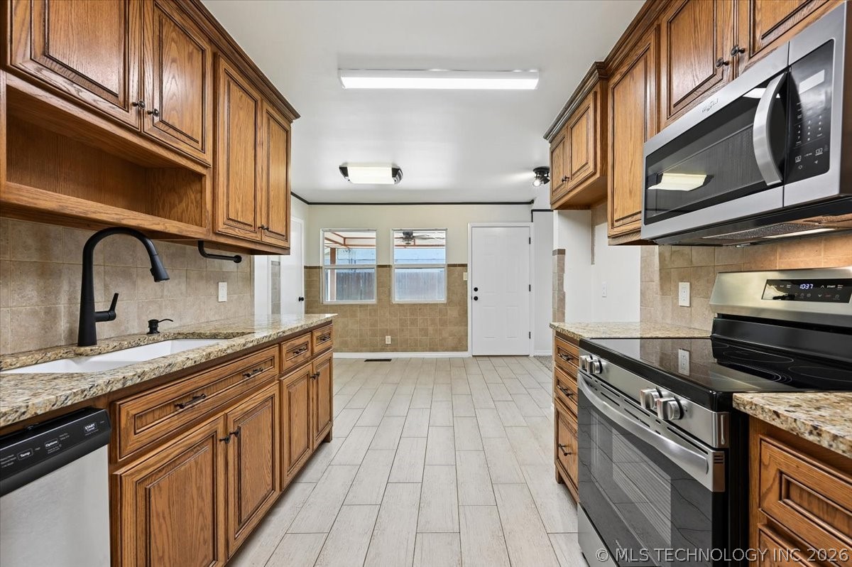5841 S 73rd East Avenue Tulsa OK 74145