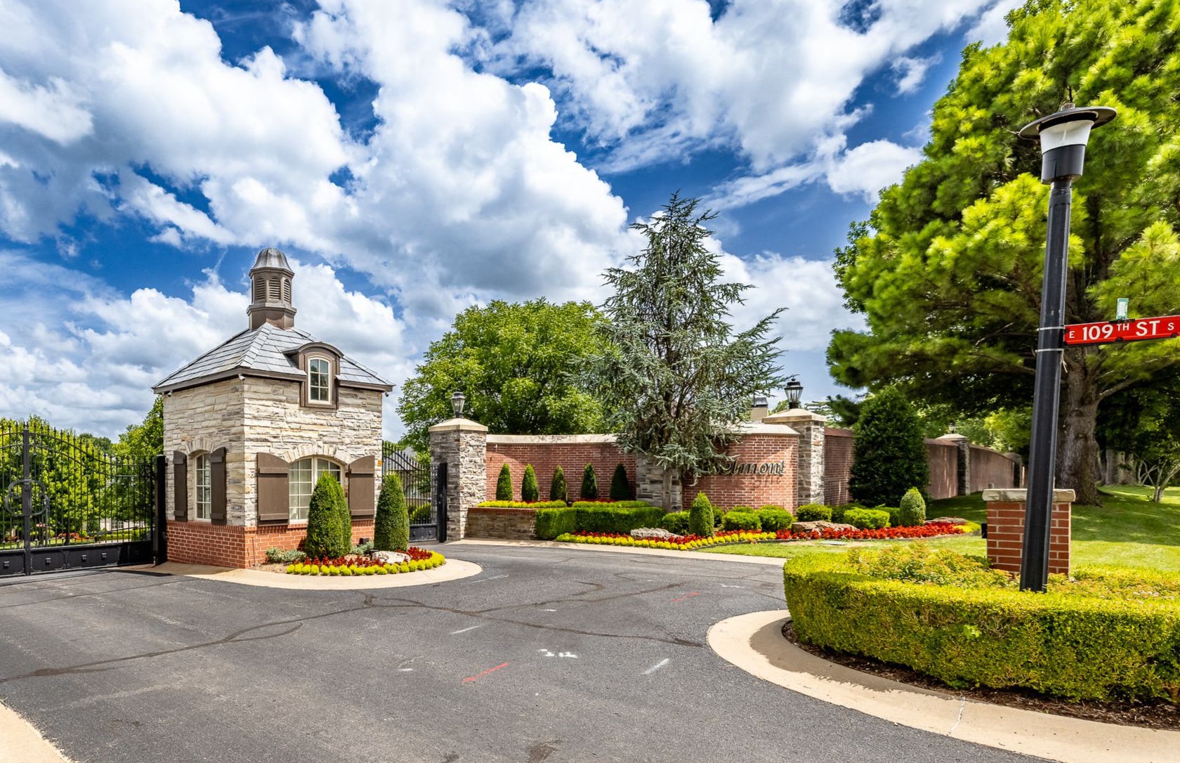 10803 S Oswego Avenue Tulsa OK 74137