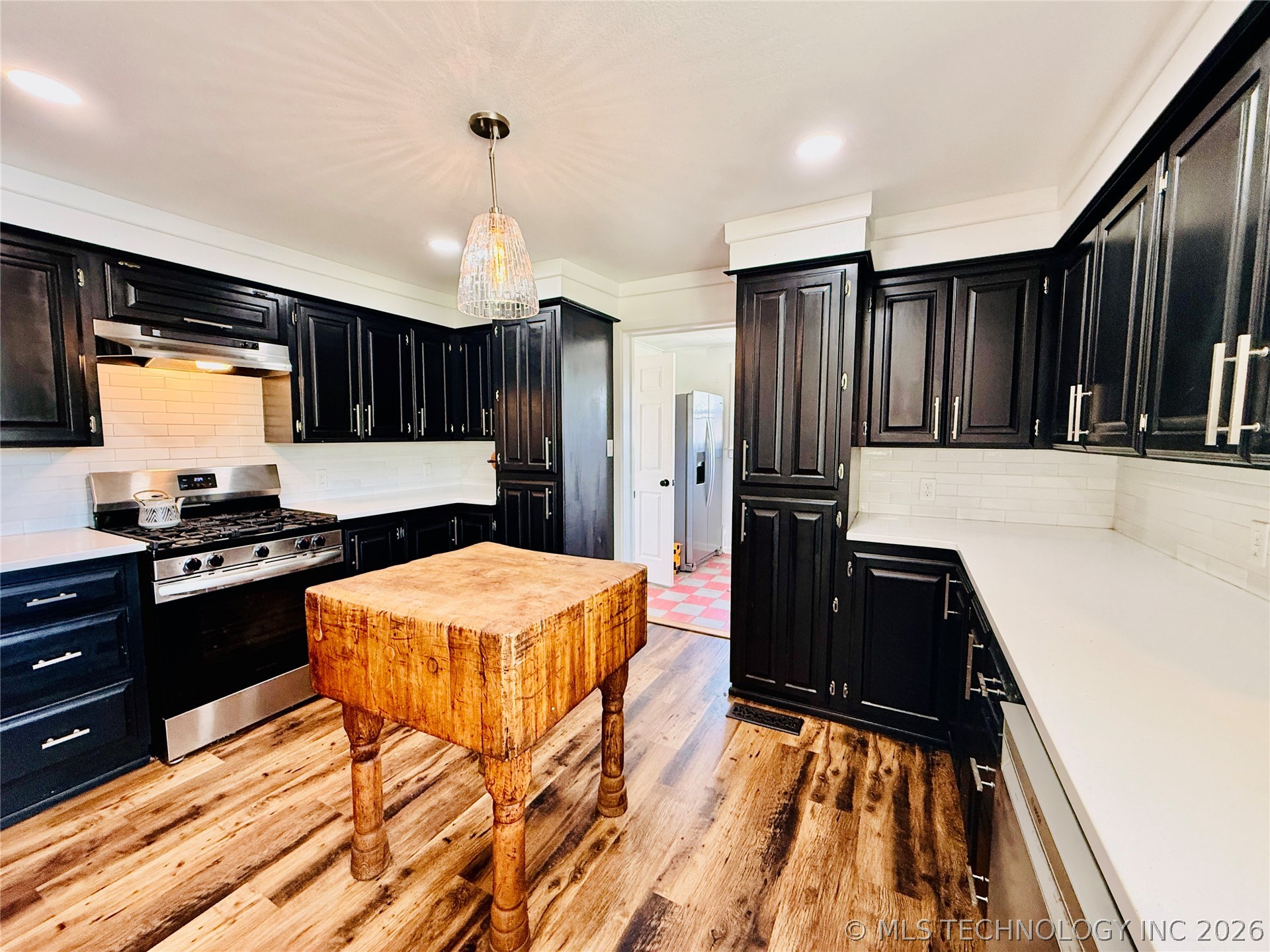 410 S 4th Hartshorne OK 74547