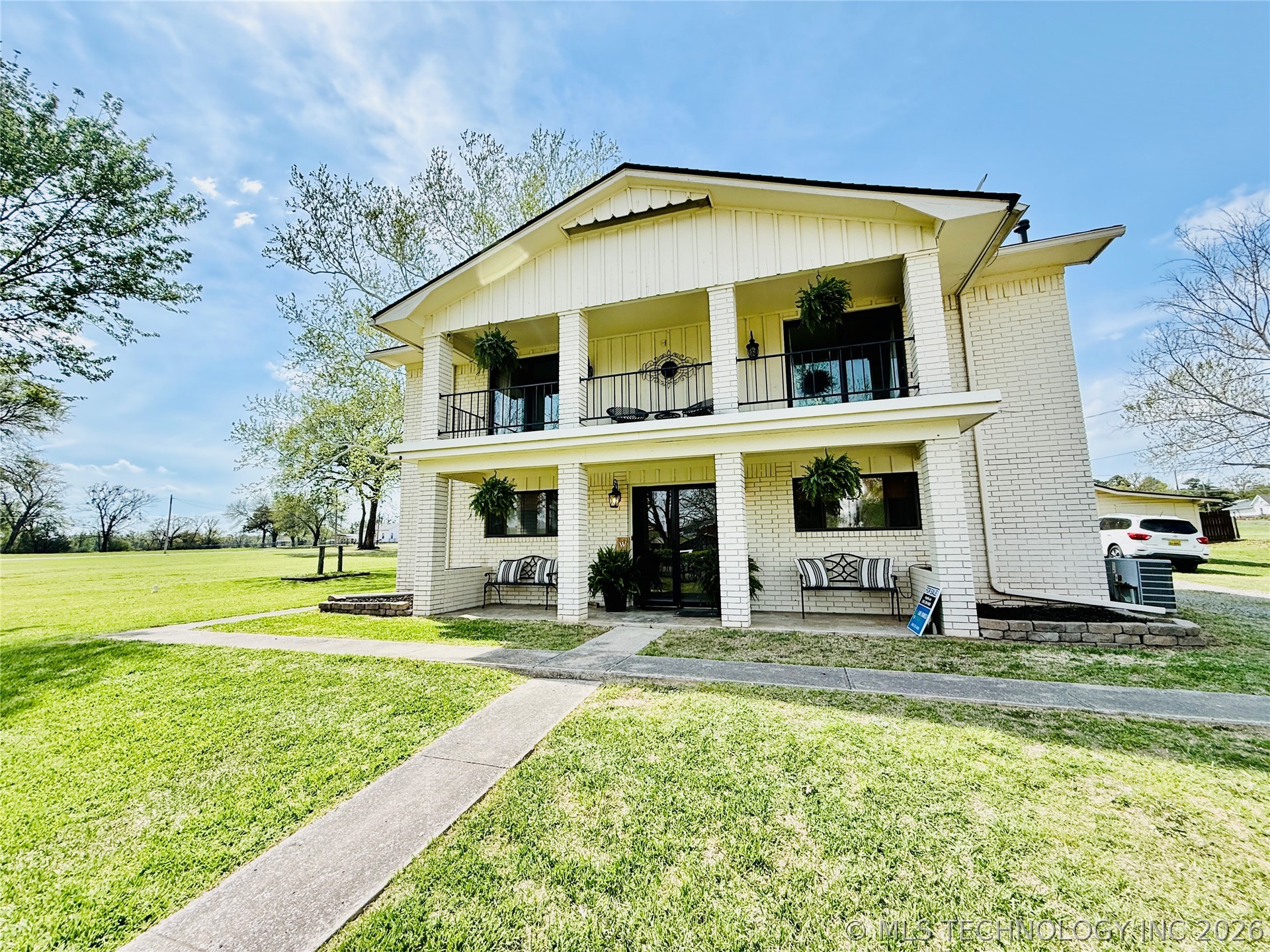 410 S 4th Hartshorne OK 74547