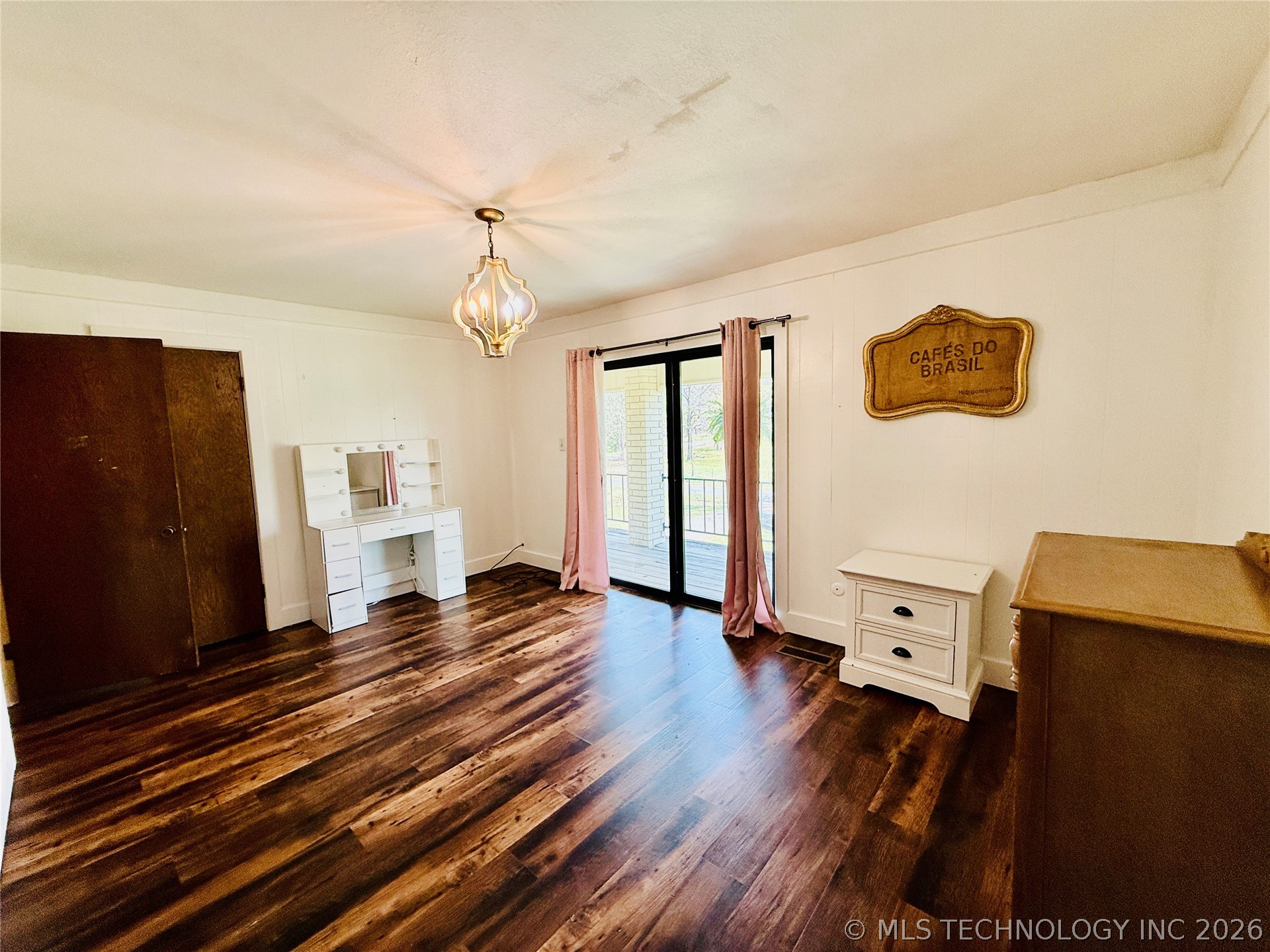 410 S 4th Hartshorne OK 74547