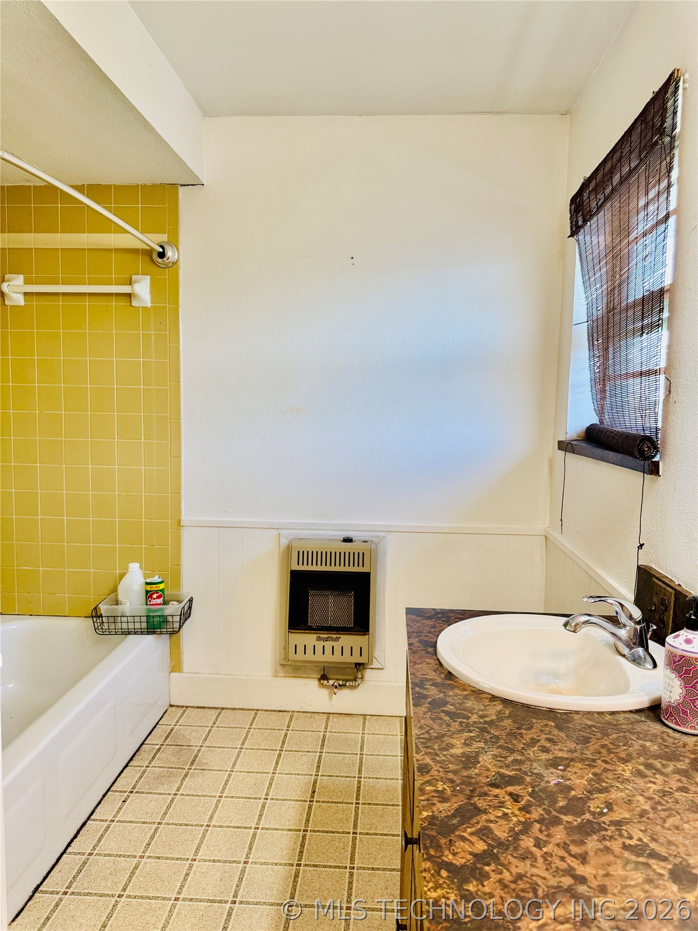 410 S 4th Hartshorne OK 74547