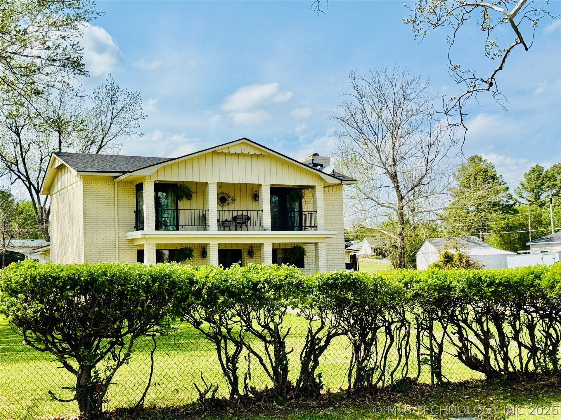 410 S 4th Hartshorne OK 74547