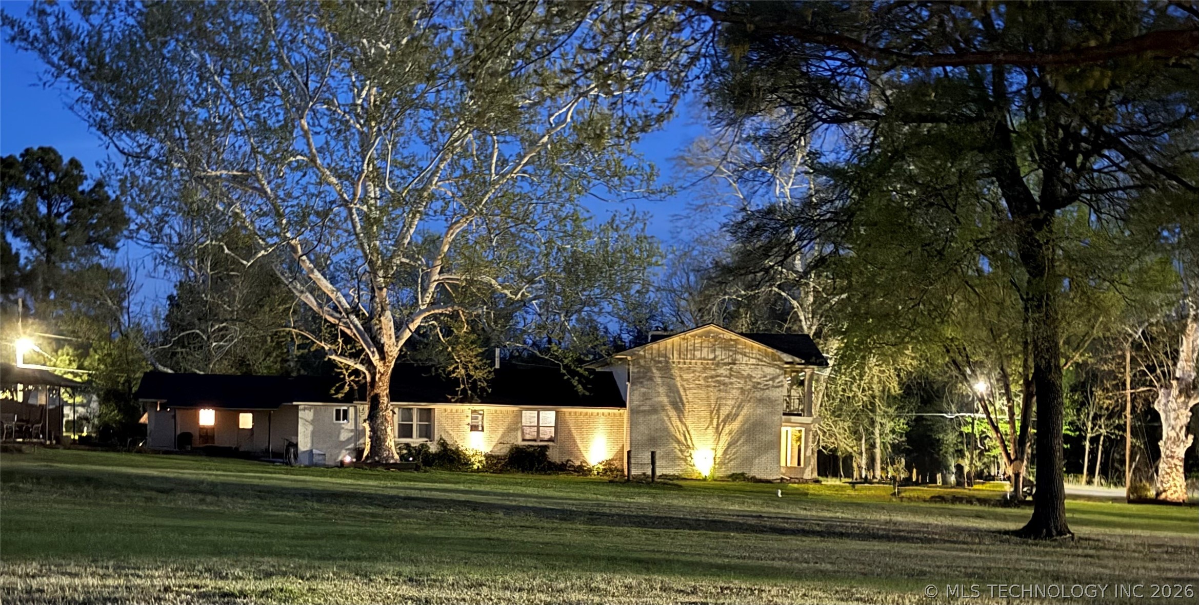 410 S 4th Hartshorne OK 74547