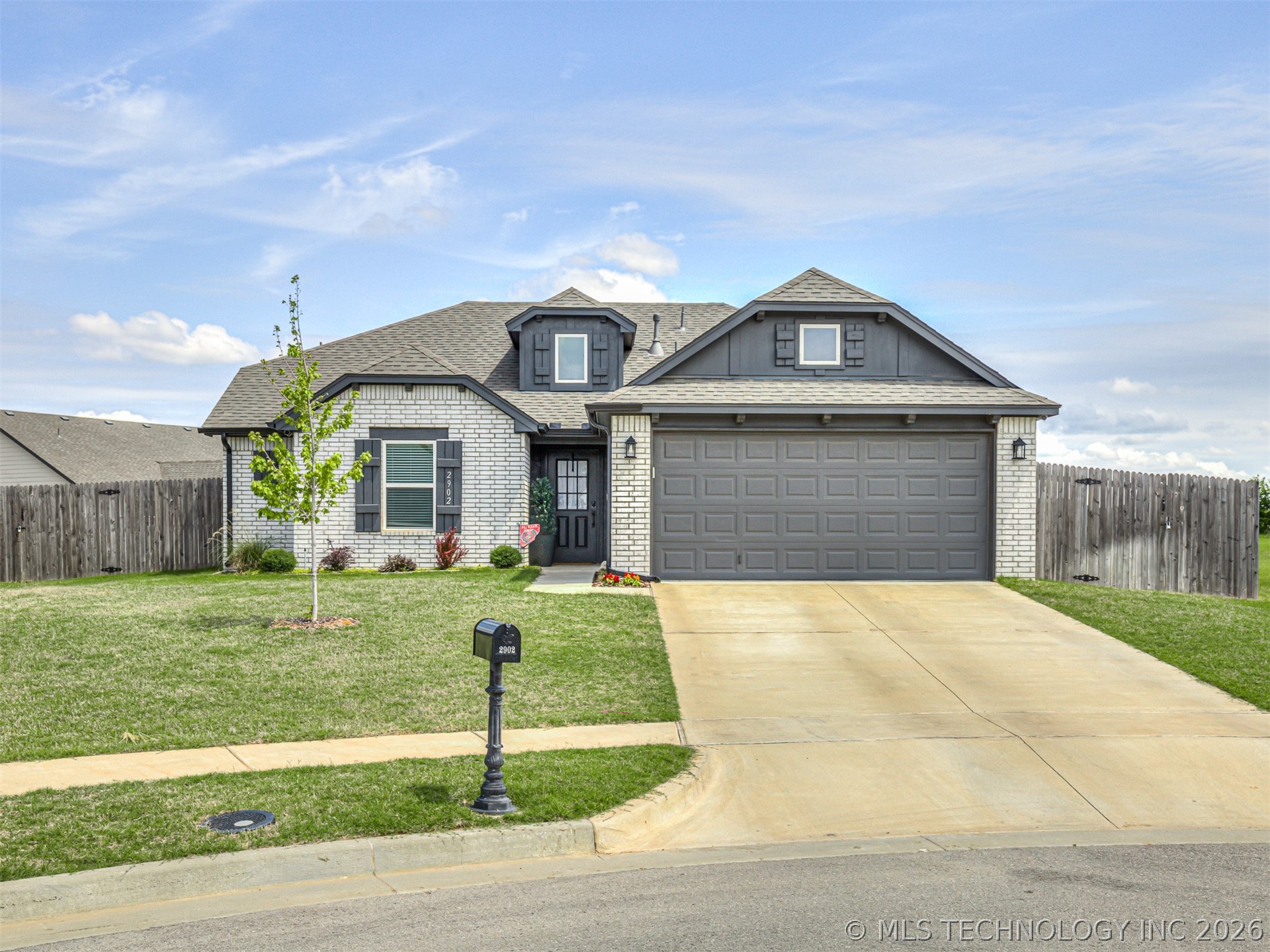 2902 W Albuquerque Place Broken Arrow OK 74011