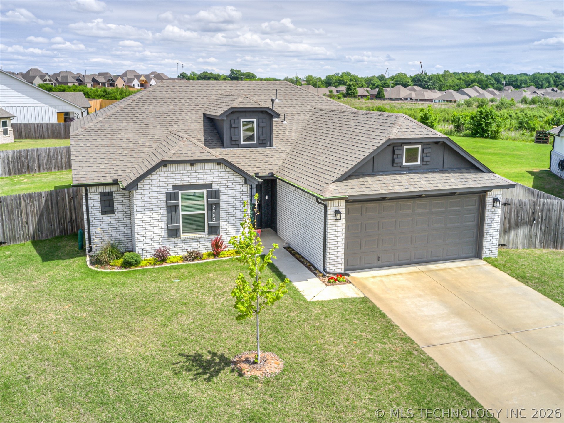 2902 W Albuquerque Place Broken Arrow OK 74011