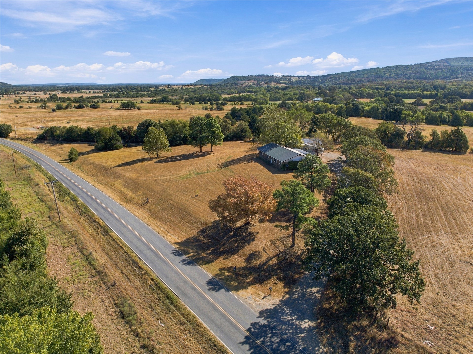 30244 S Highway 71 Quinton OK 74561