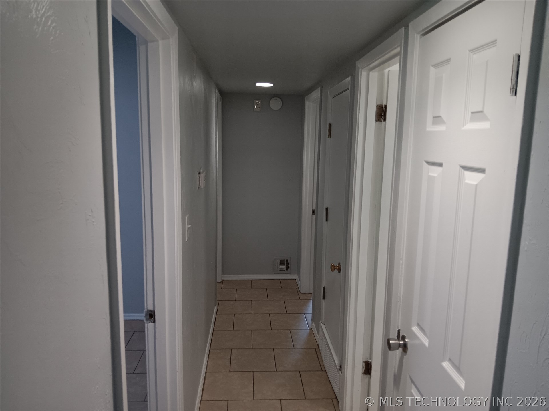 1044 N 77th Eastavenue Tulsa OK 74115