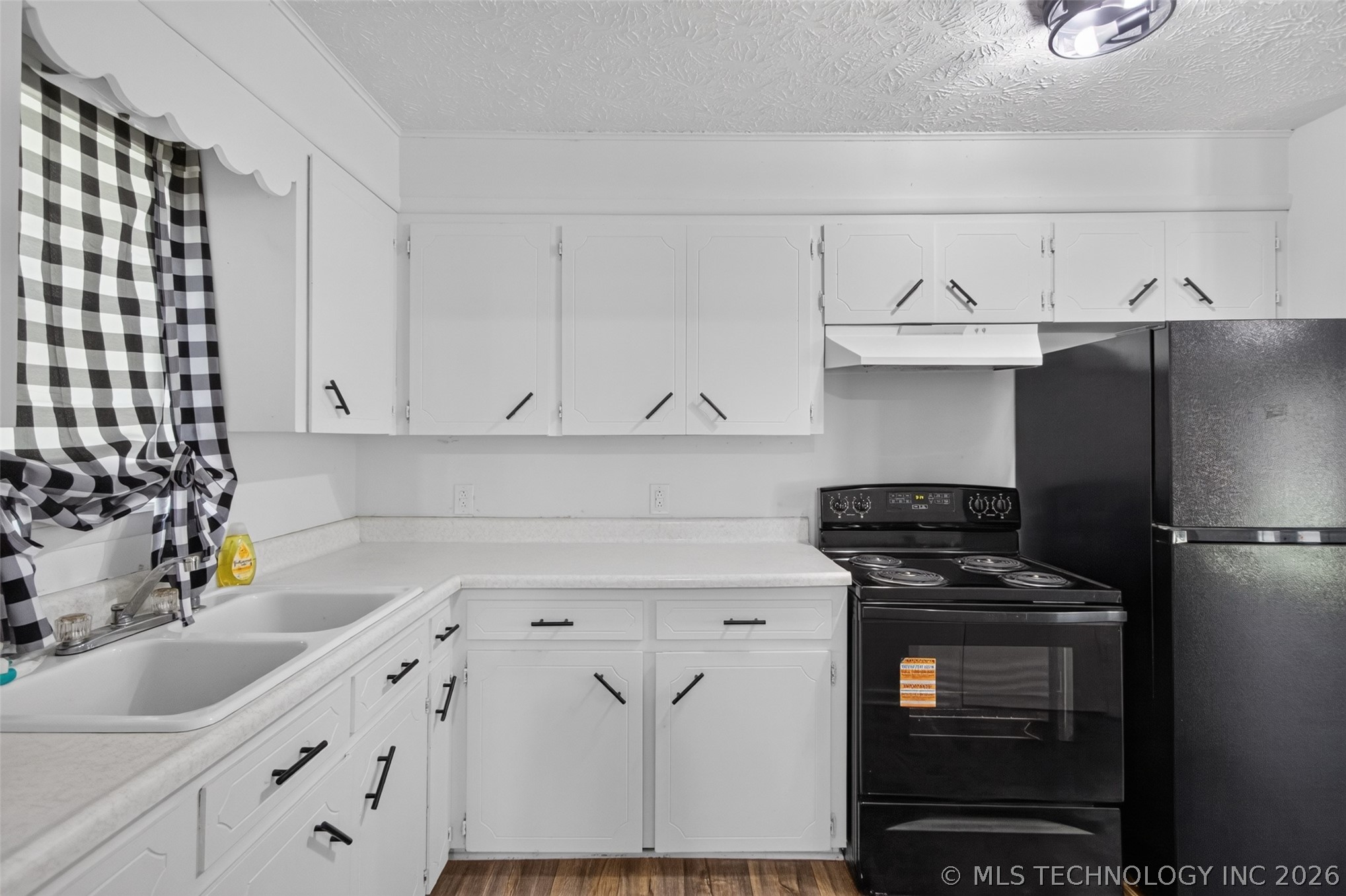202 N Talihina Street Salina OK 74365