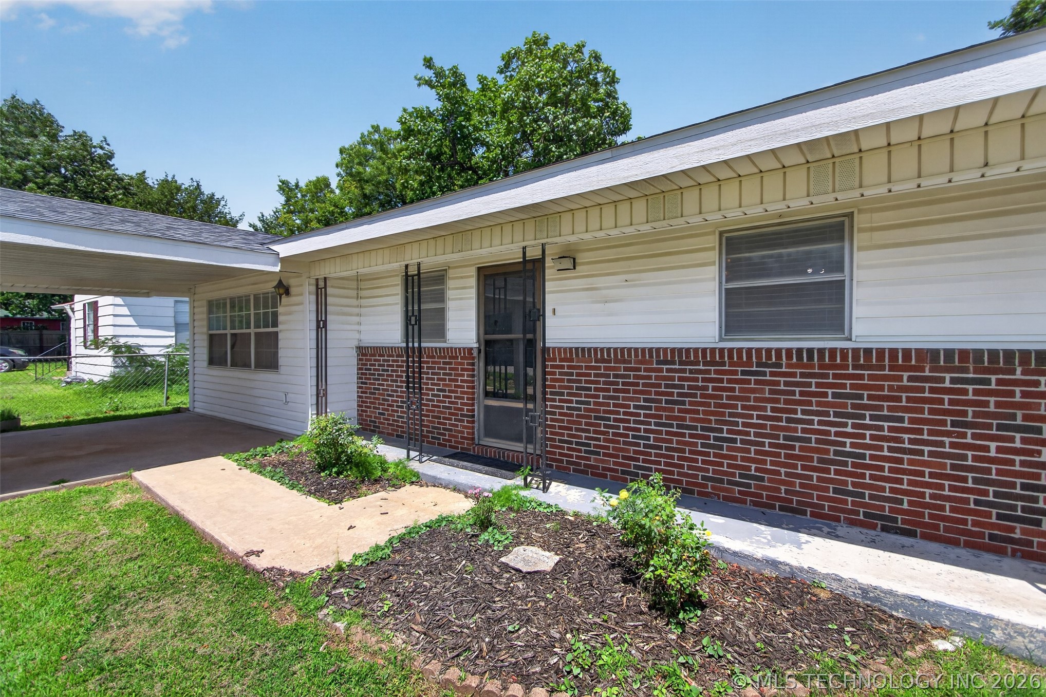 202 N Talihina Street Salina OK 74365