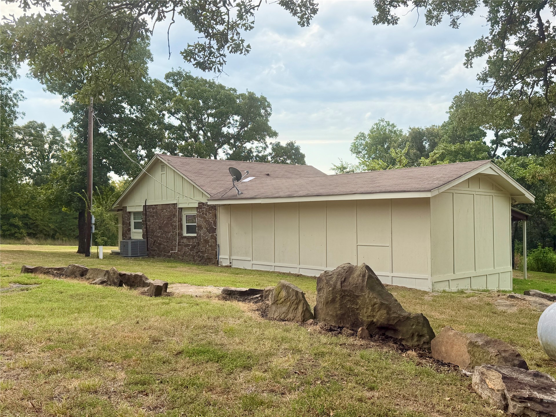 120482 S 4110 Road Eufaula OK 74432