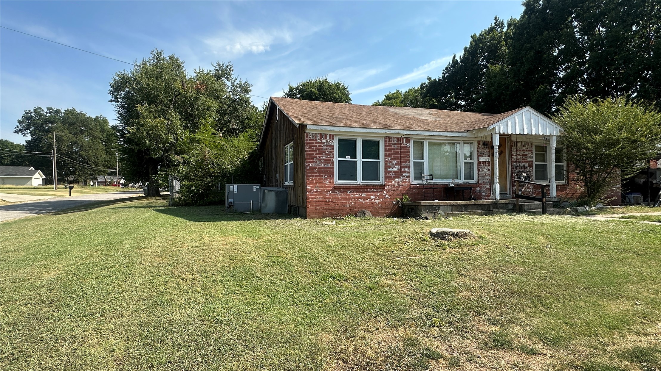 310 Adler Avenue Davis OK 73030