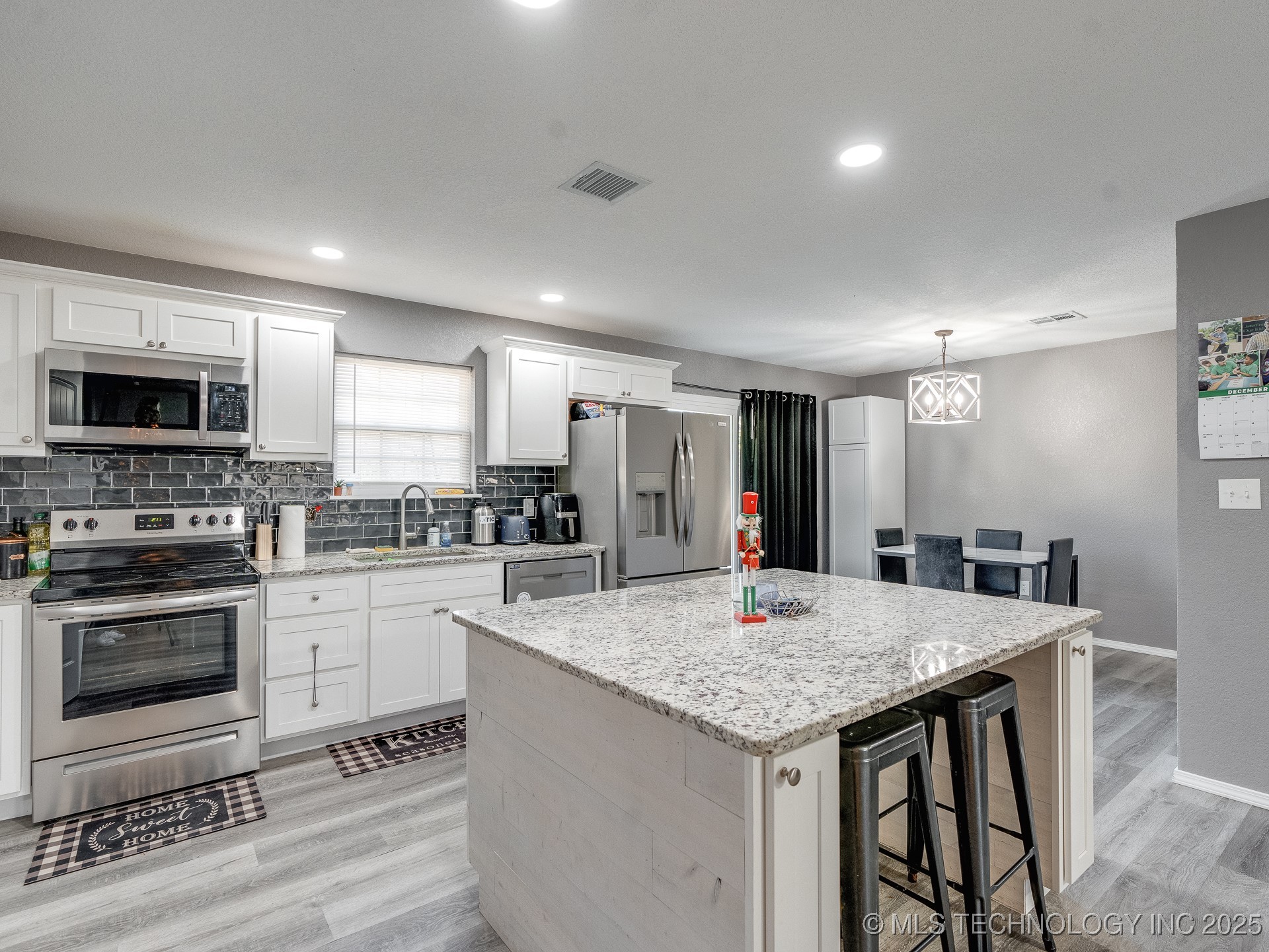 24073 N County Road 3292 Road Wynnewood OK 73098