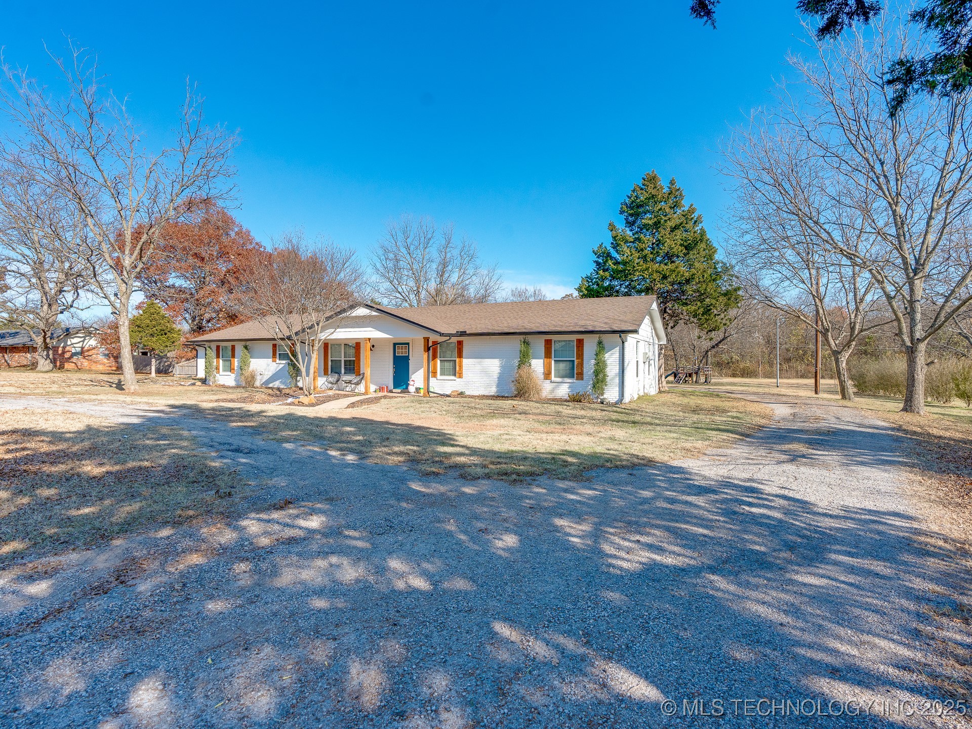 24073 N County Road 3292 Road Wynnewood OK 73098