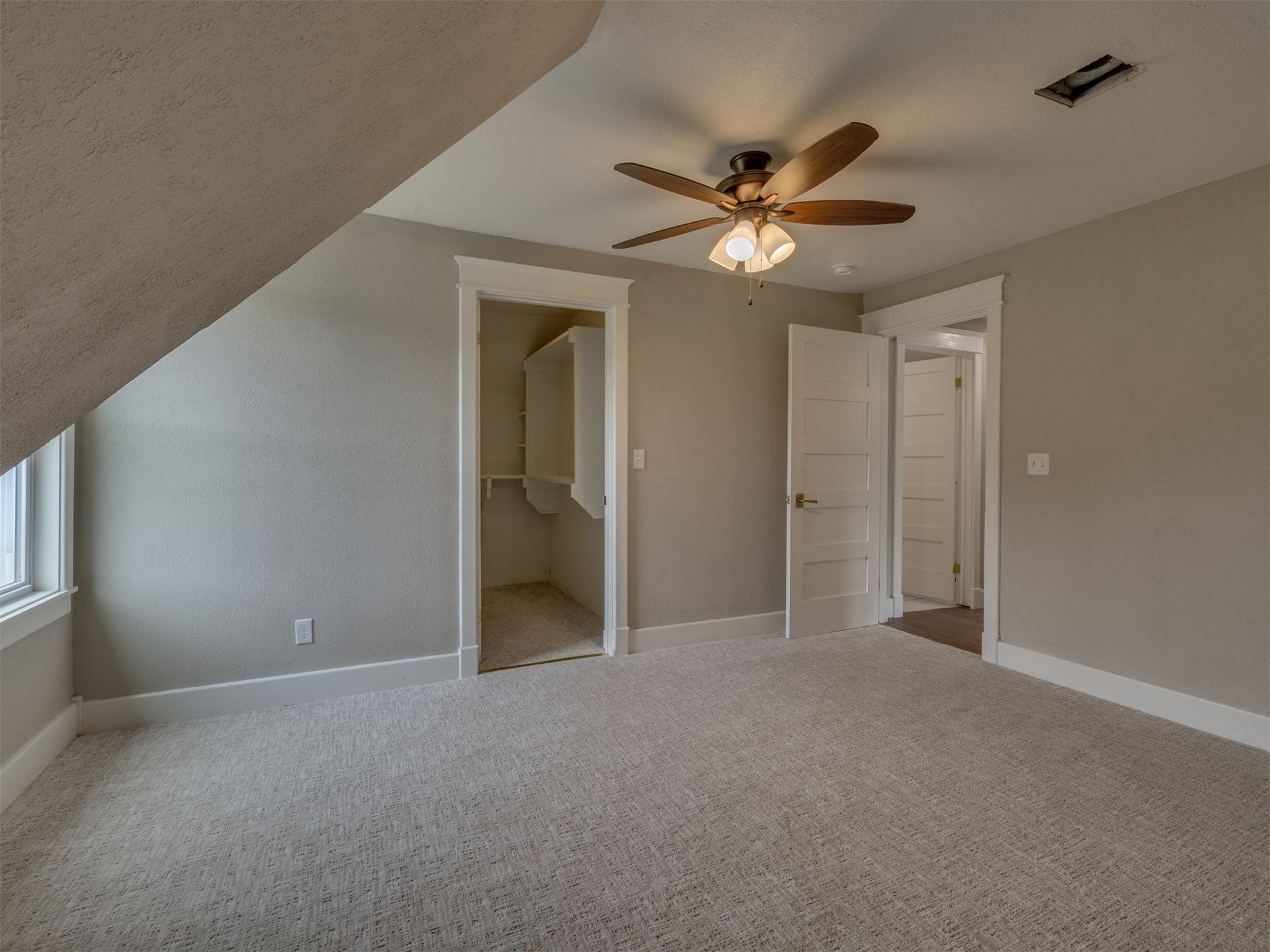 908 3rd Street Wagoner OK 74477