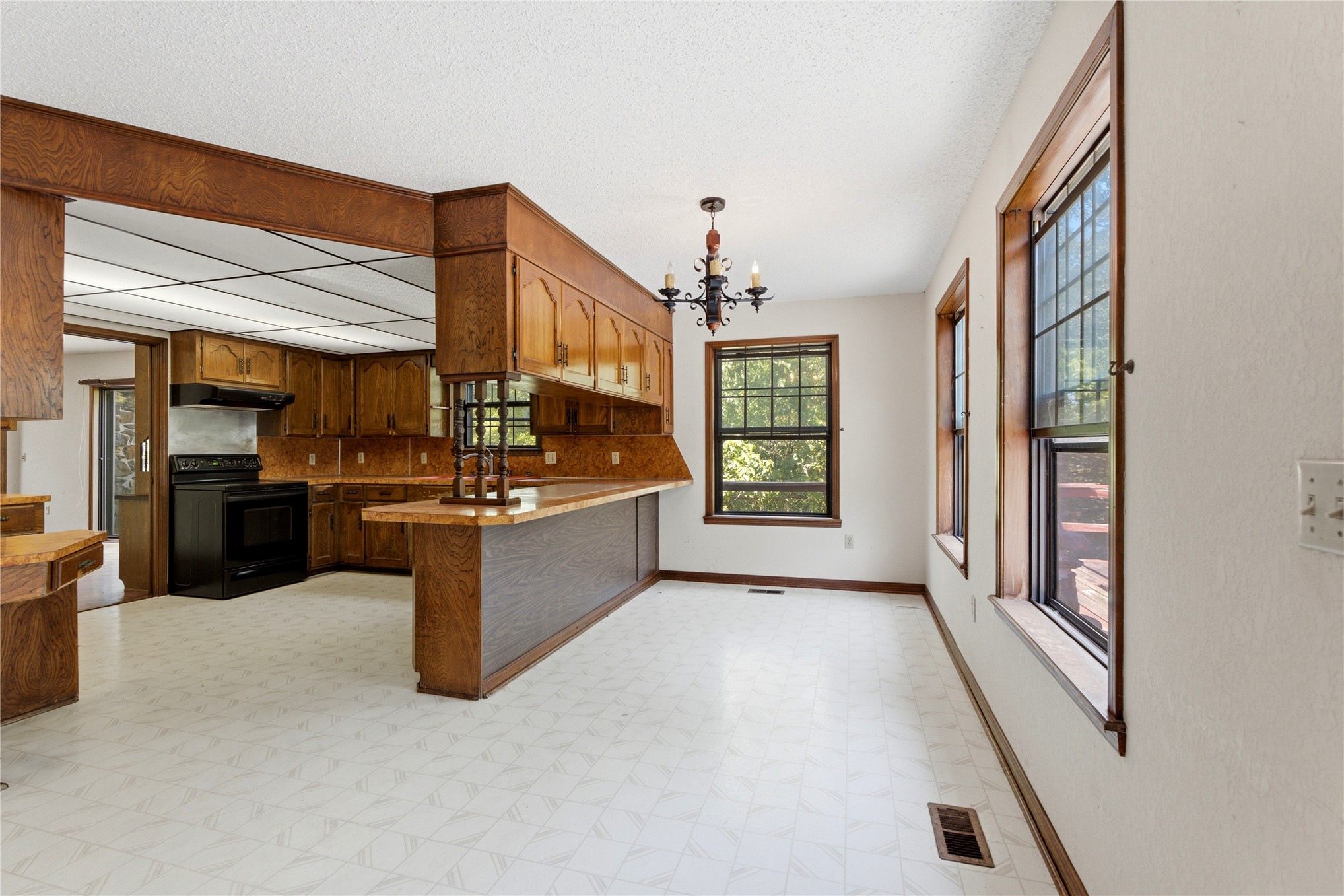 14523 W Mud Valley Road Tahlequah OK 74464
