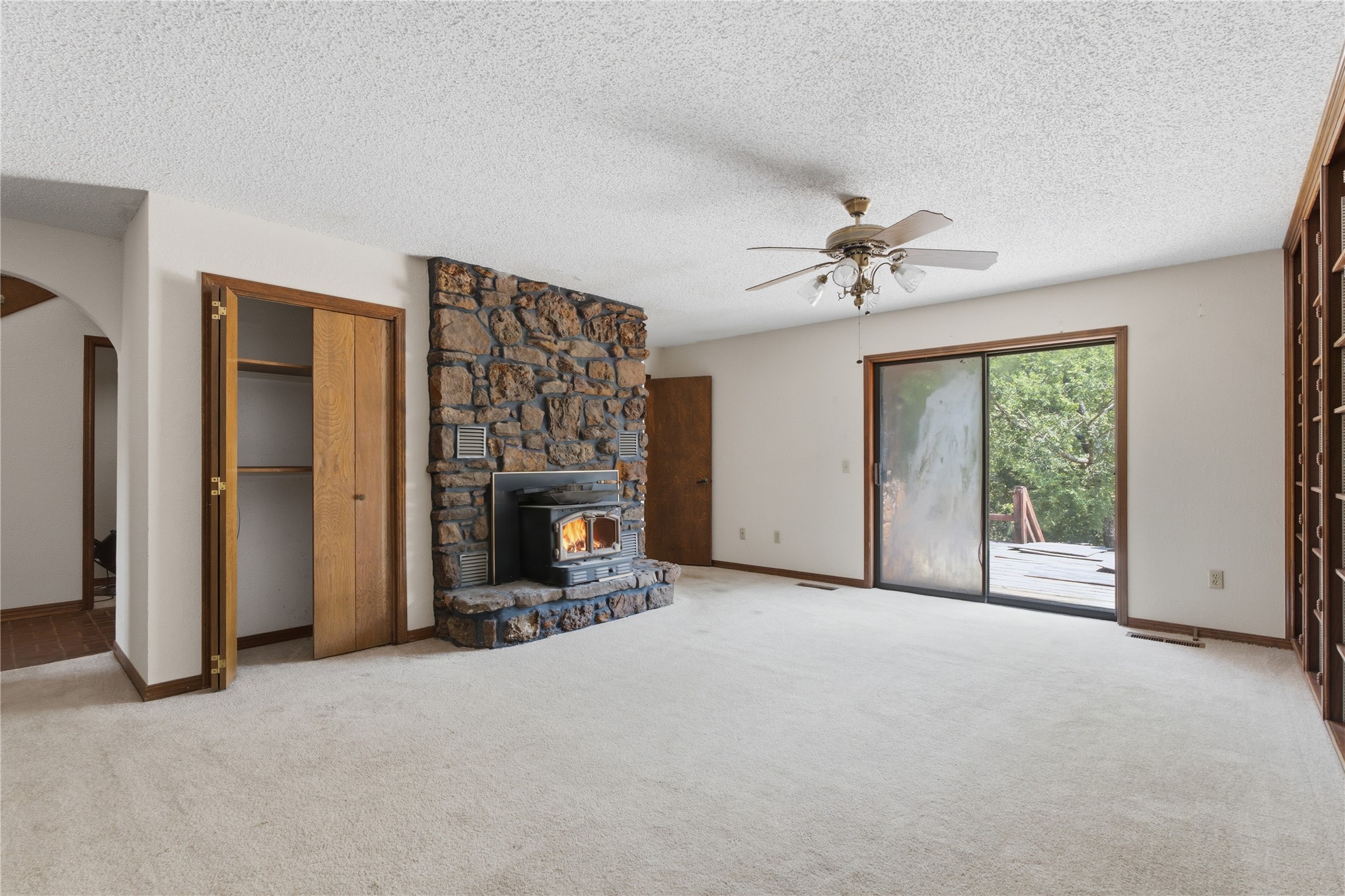 14523 W Mud Valley Road Tahlequah OK 74464