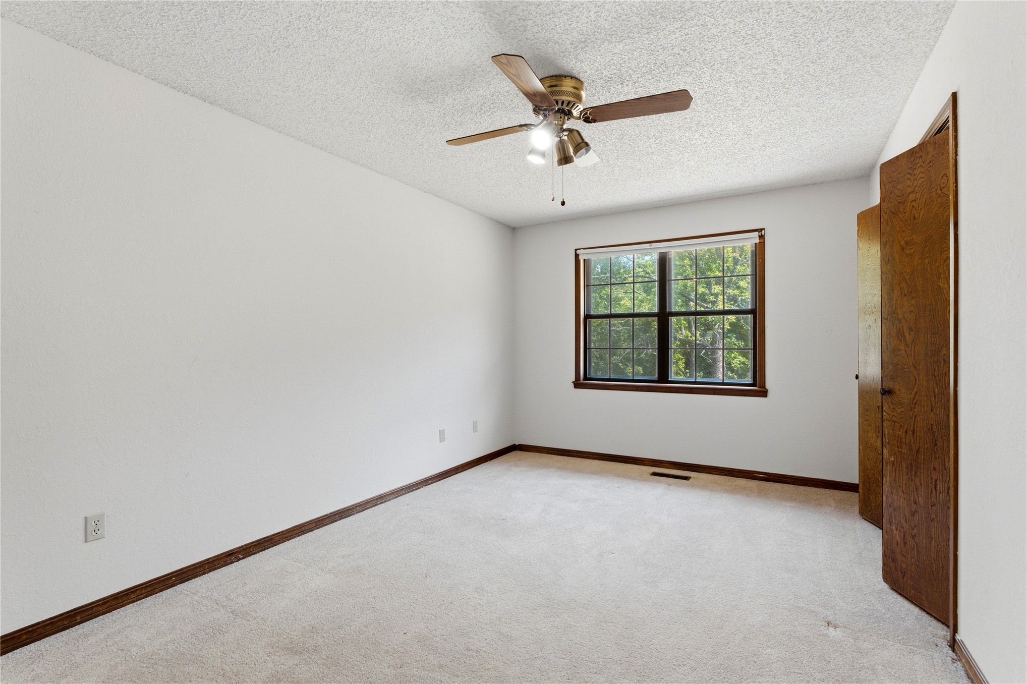 14523 W Mud Valley Road Tahlequah OK 74464