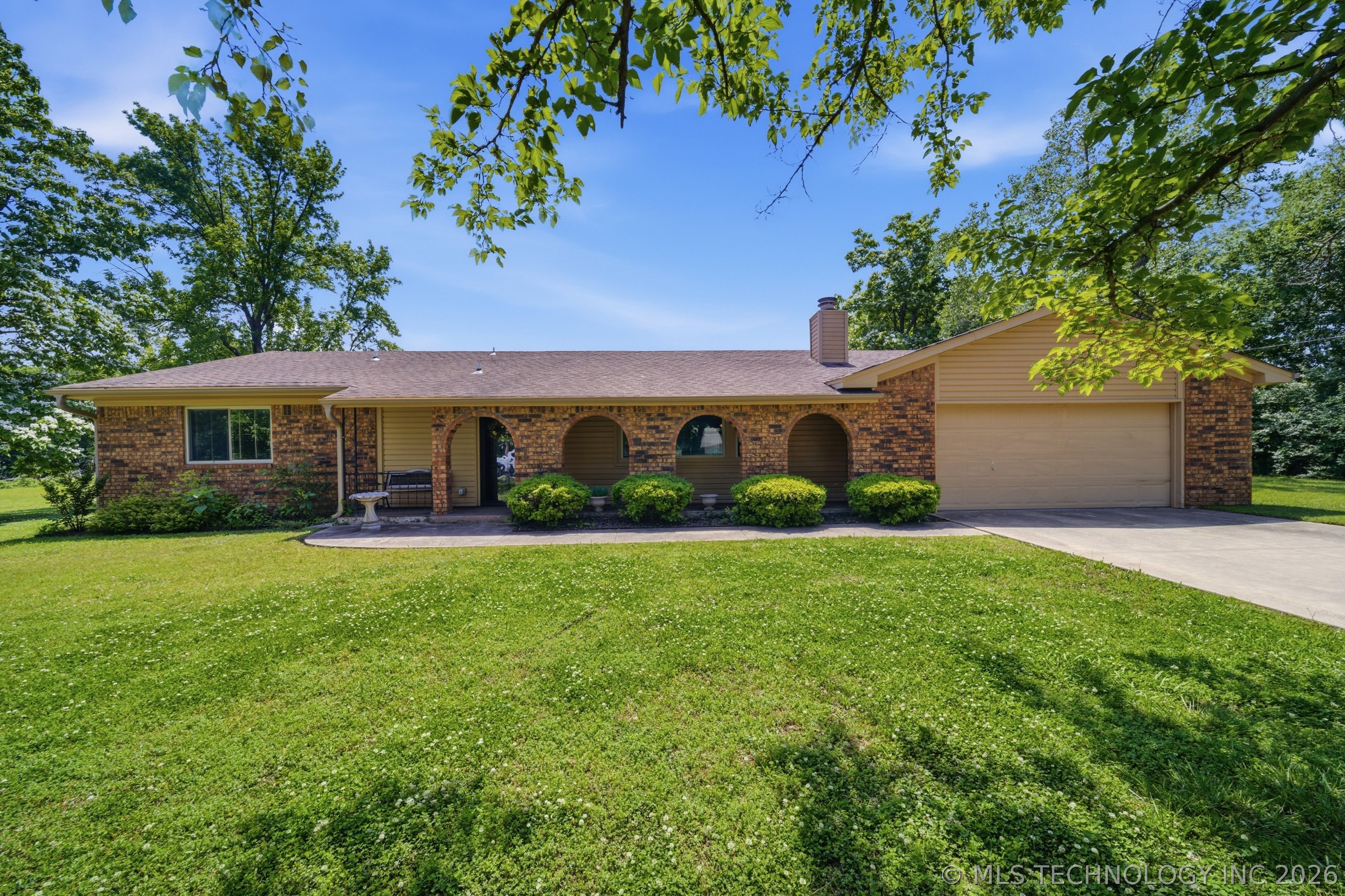 201 Country Lane Skiatook OK 74070
