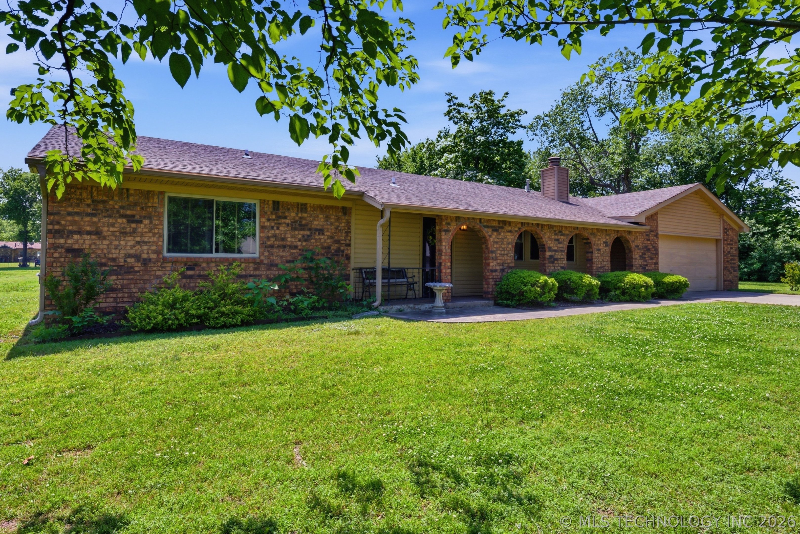 201 Country Lane Skiatook OK 74070