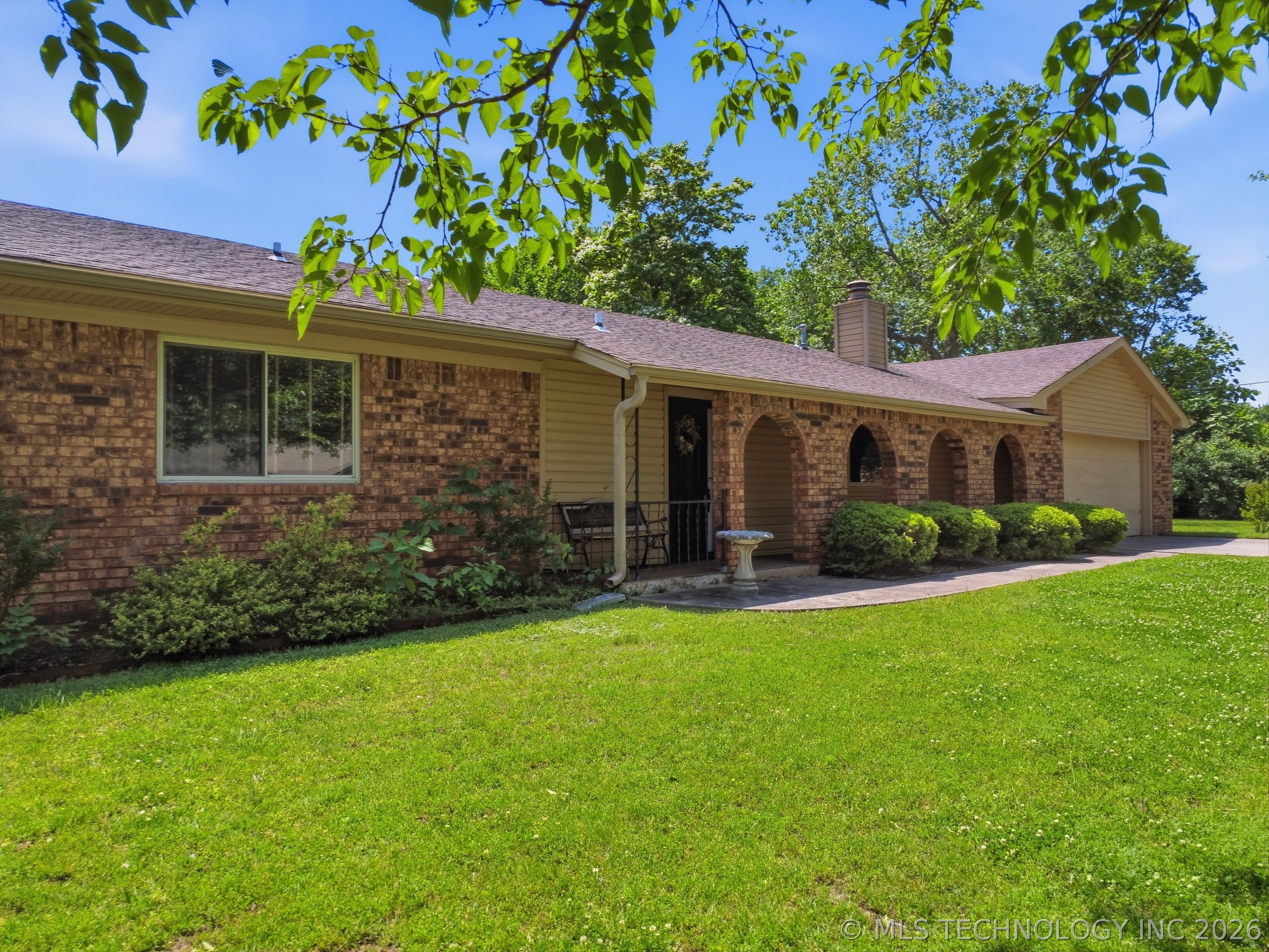 201 Country Lane Skiatook OK 74070