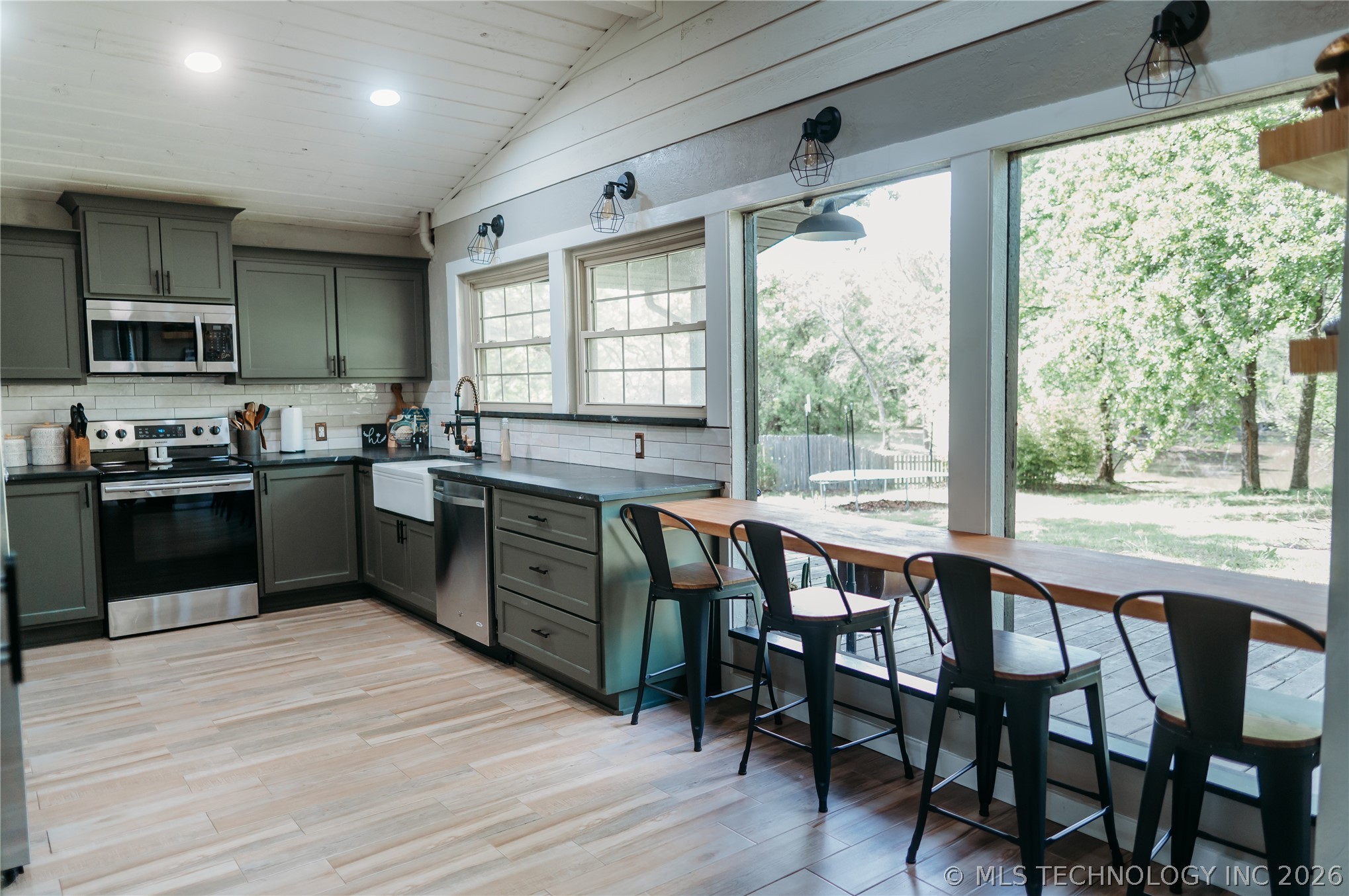 206 Tanglewood Lone Grove OK 73443