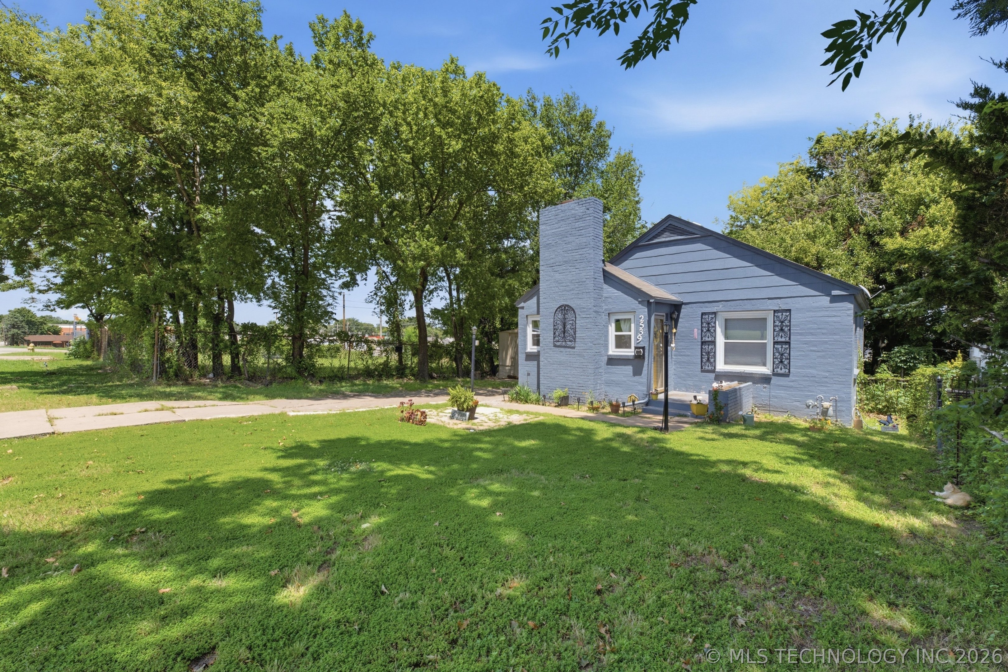 2539 N Boston Place Tulsa OK 74106