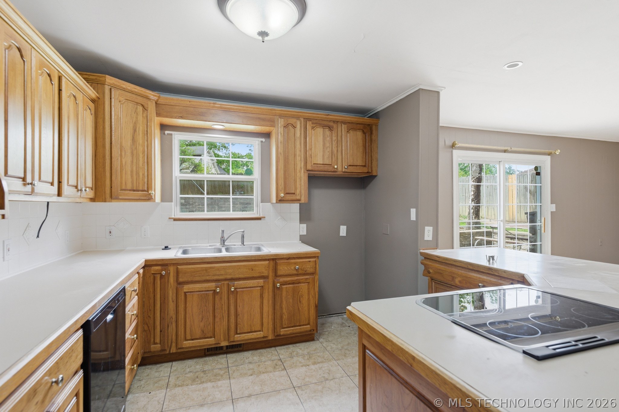 5716 S 80th Eastavenue Tulsa OK 74145