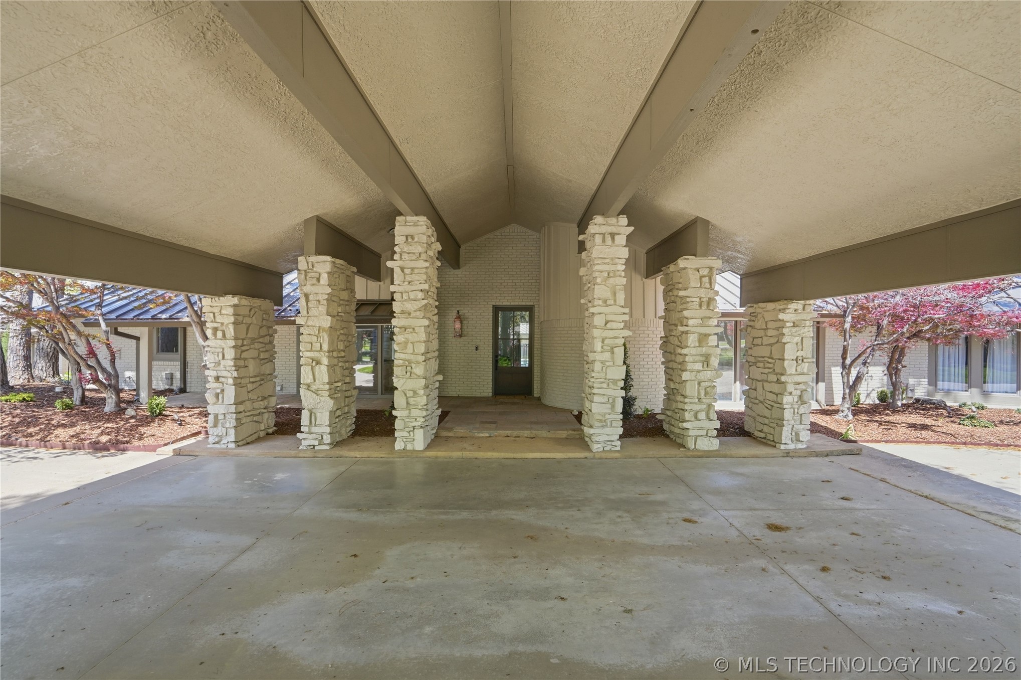 3215 E 65th Street Tulsa OK 74136