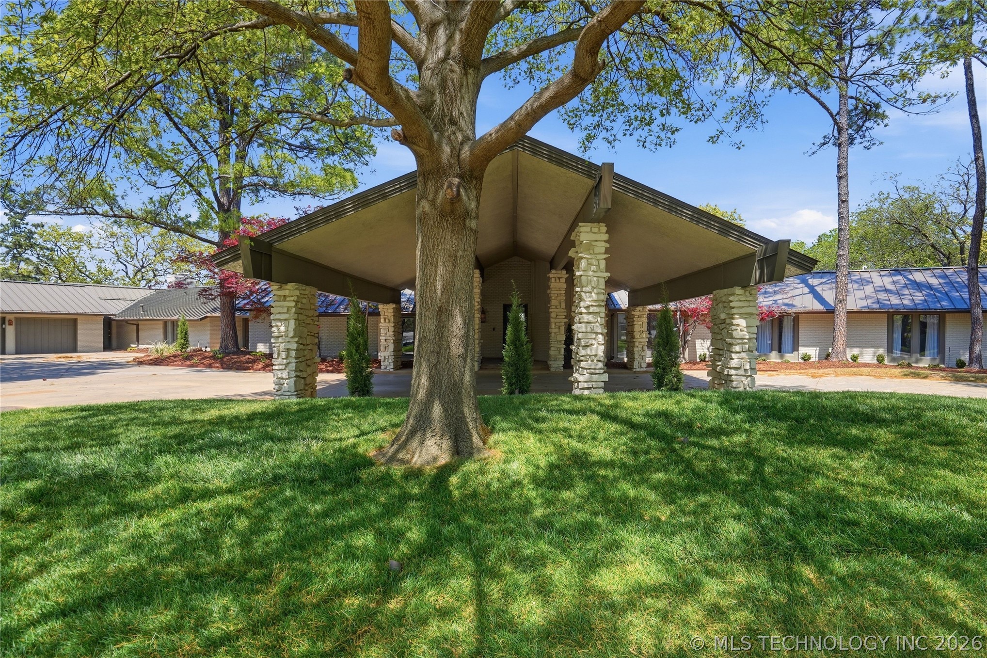3215 E 65th Street Tulsa OK 74136