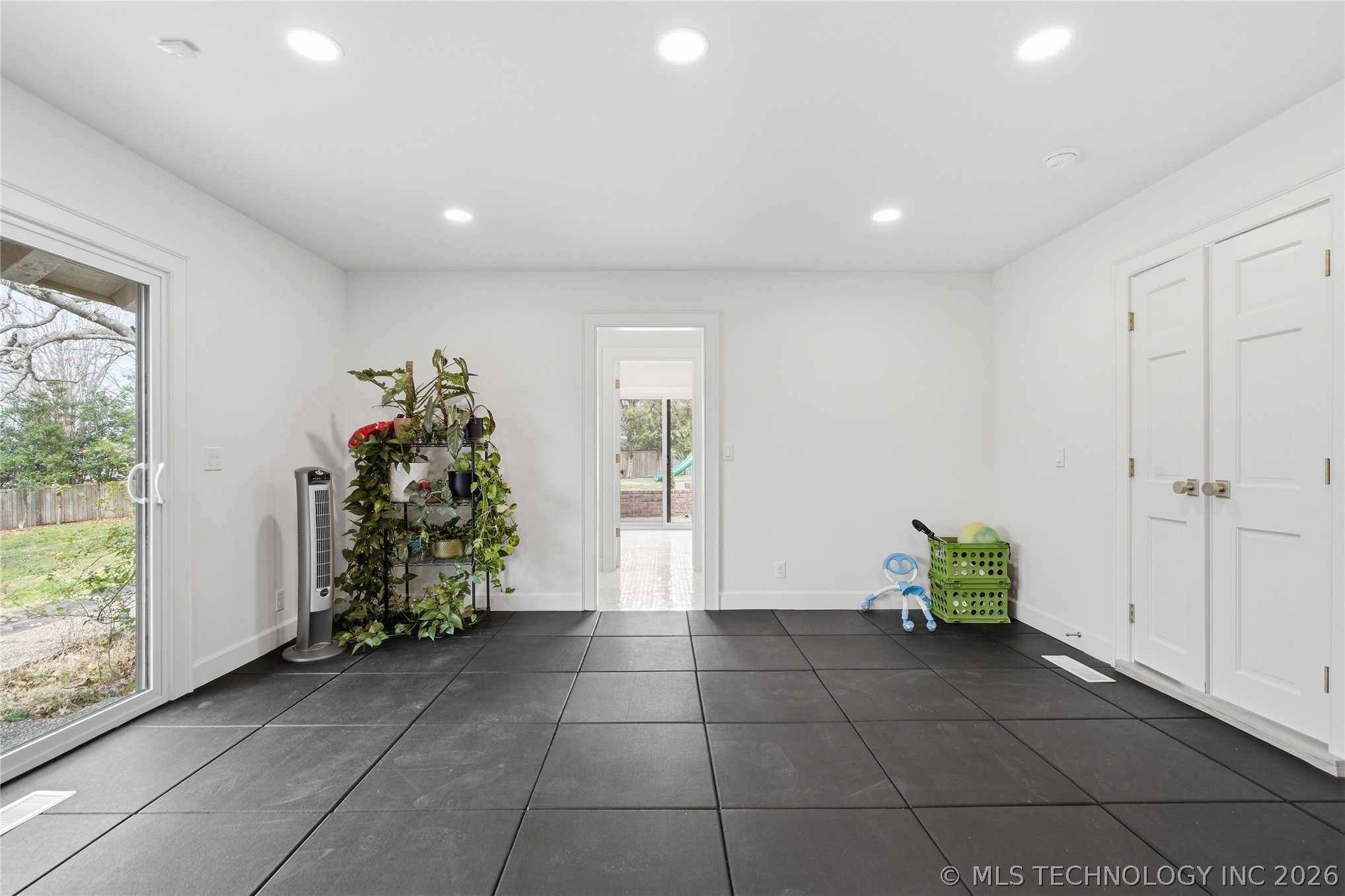 3215 E 65th Street Tulsa OK 74136