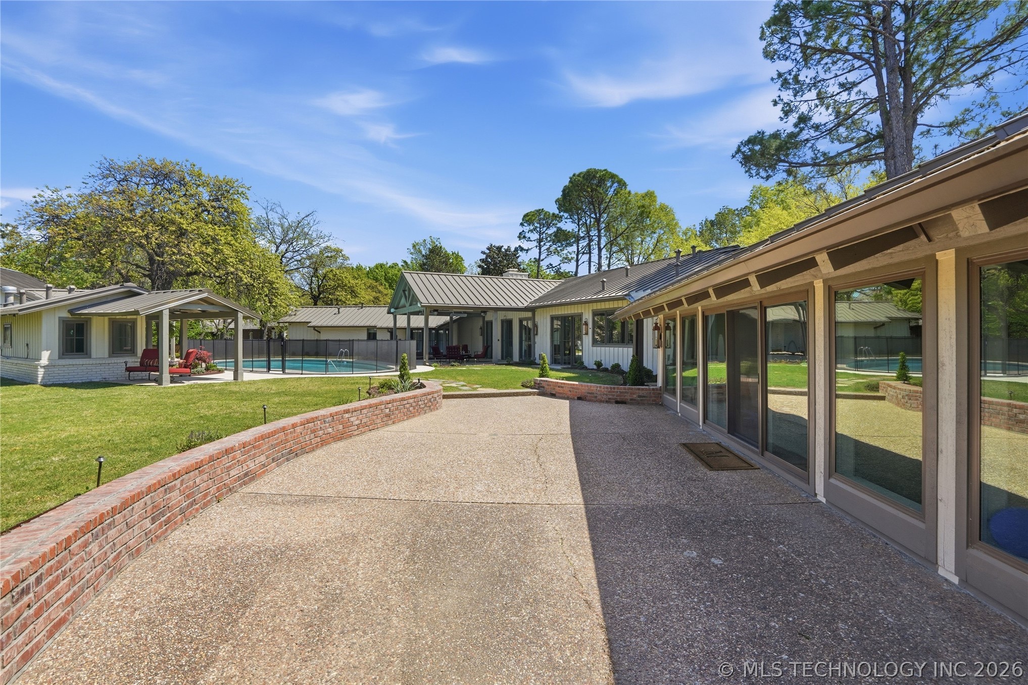 3215 E 65th Street Tulsa OK 74136
