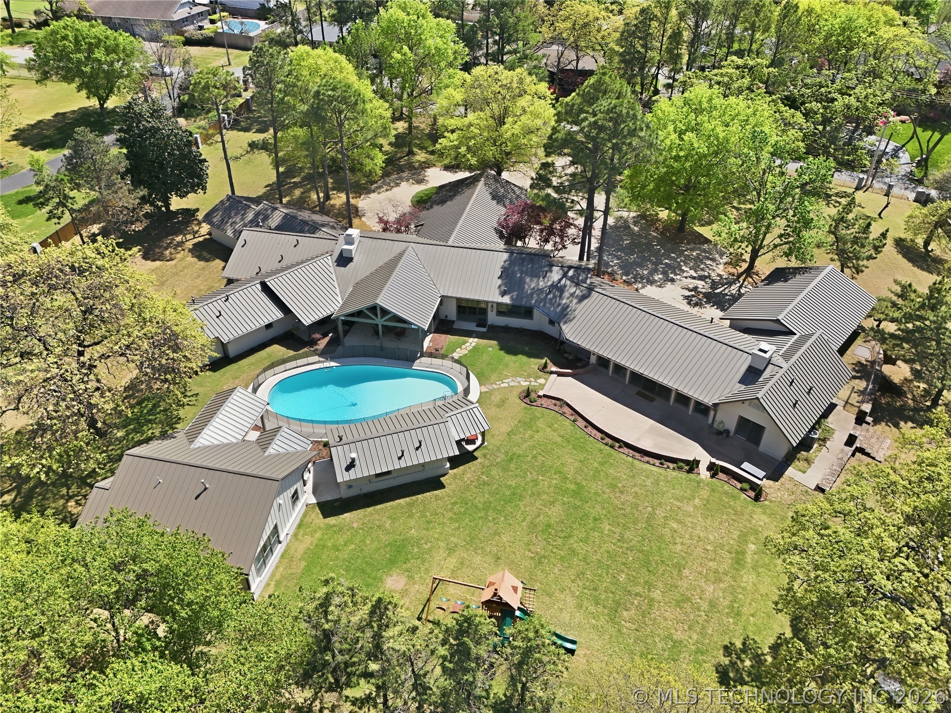 3215 E 65th Street Tulsa OK 74136