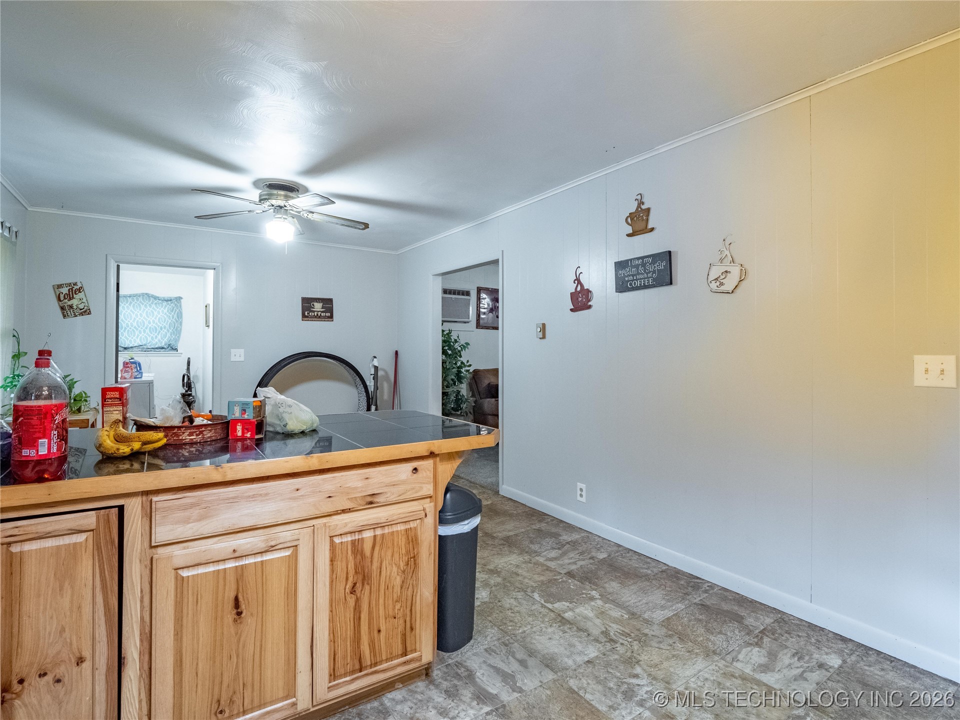 809 Carbon Avenue Hartshorne OK 74547