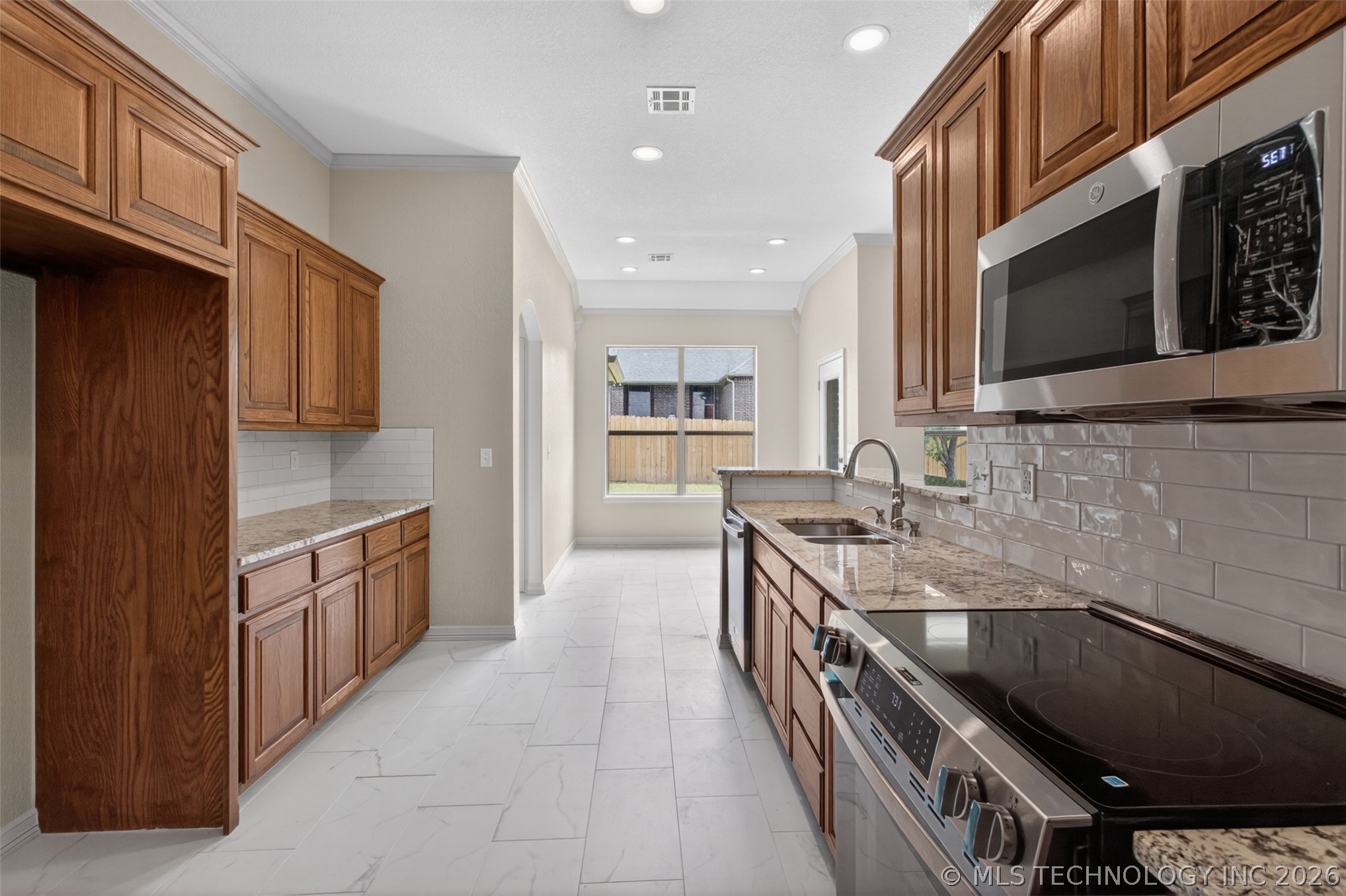 4526 E 141st Place S Bixby OK 74008