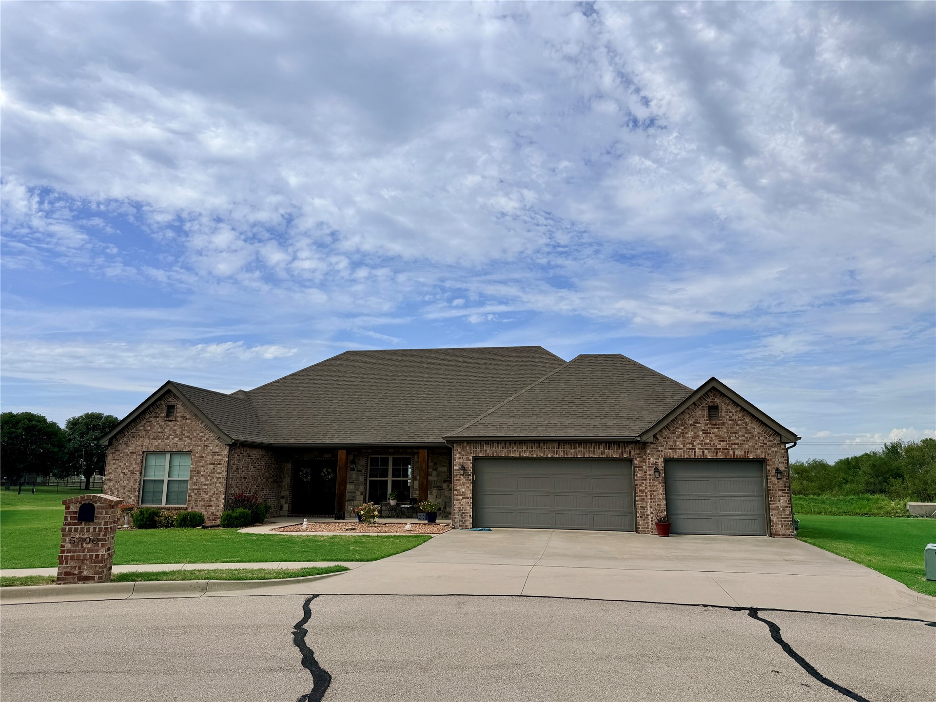 5808 Ohio Street Bartlesville OK 74006