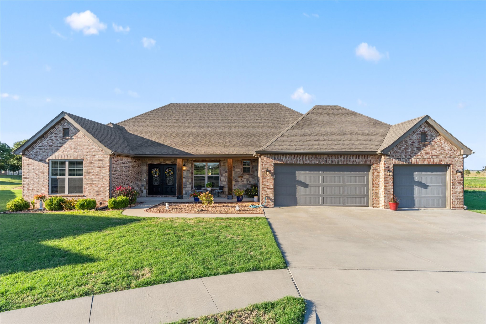 5808 Ohio Street Bartlesville OK 74006