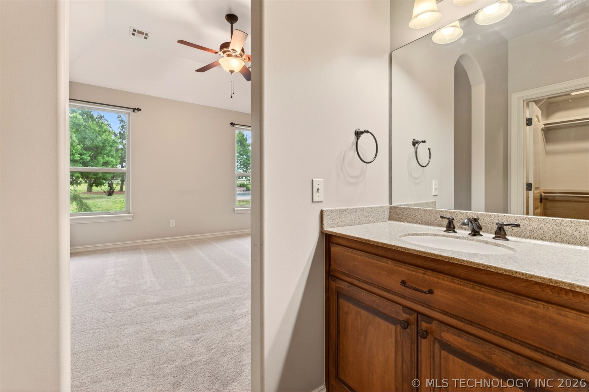 891 E 181st Street Mounds OK 74047