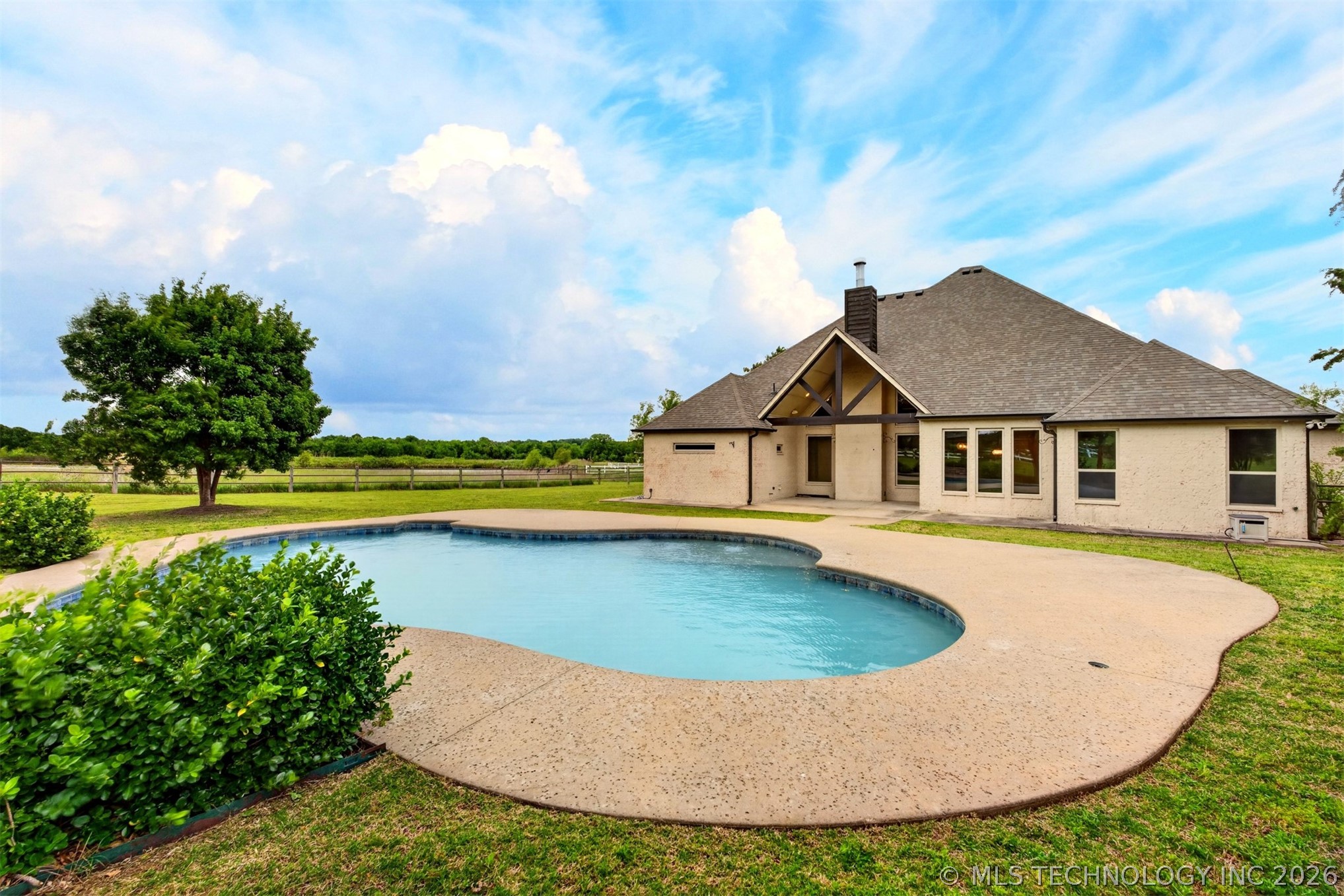 891 E 181st Street Mounds OK 74047