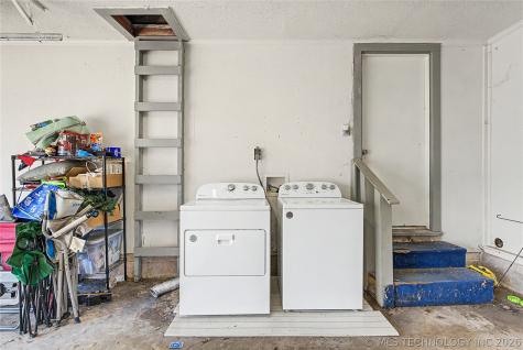 520 Meadowlark Lane Commerce OK 74339