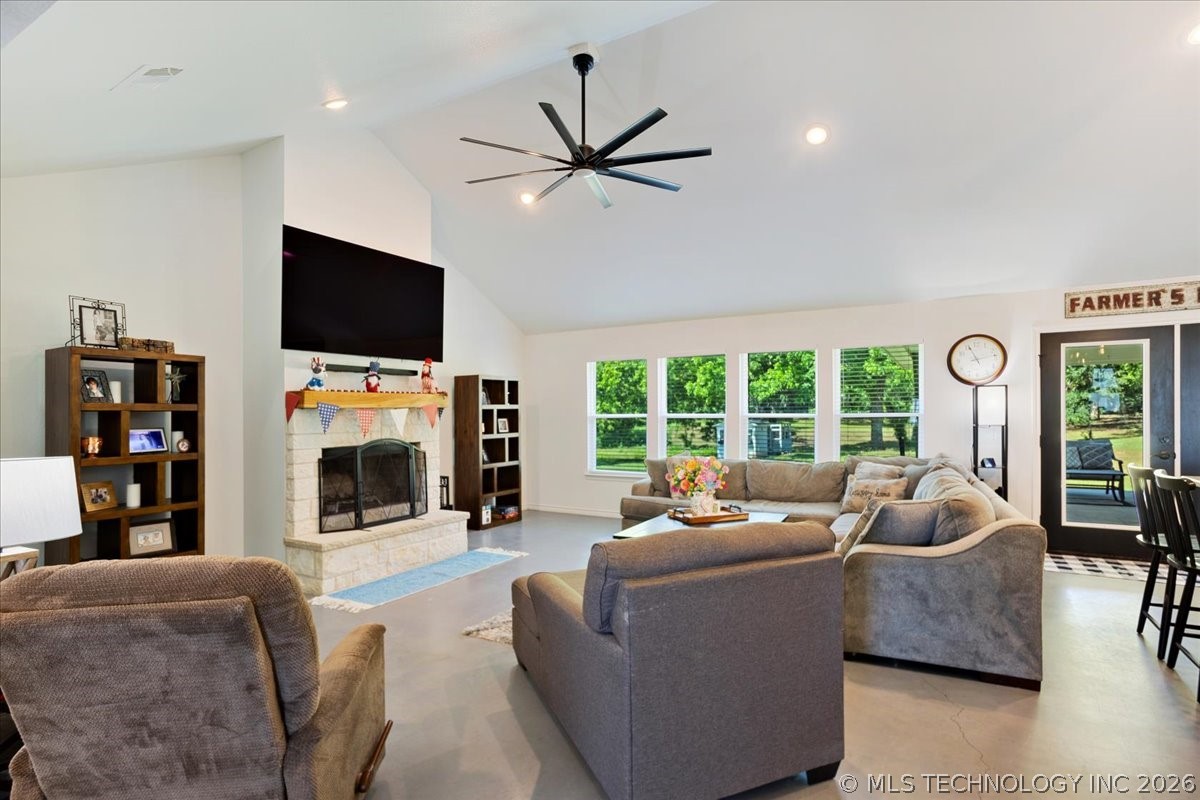 17957 Bridgeview Road Madill OK 73446