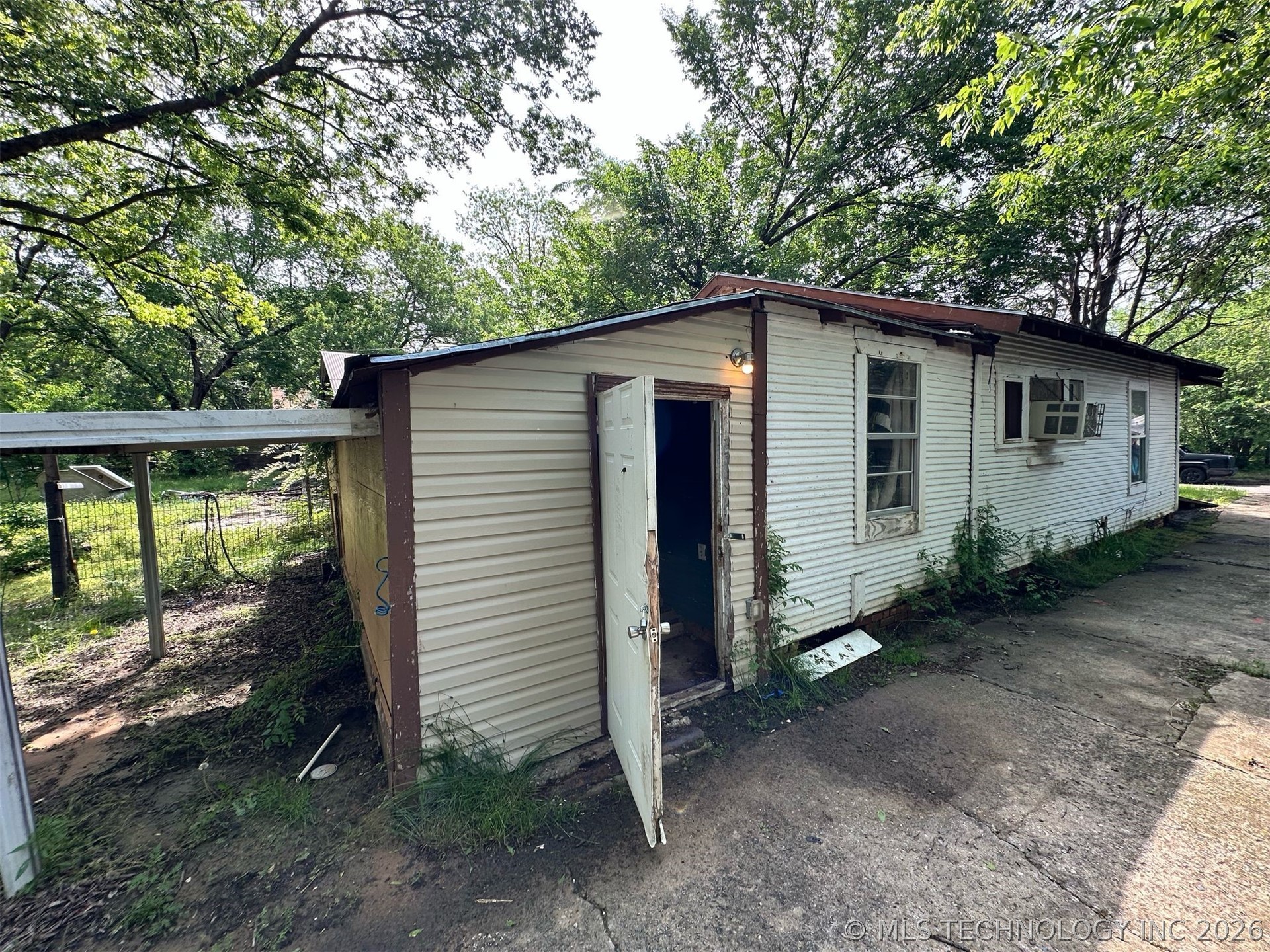 1103 4th NE Ardmore OK 73401