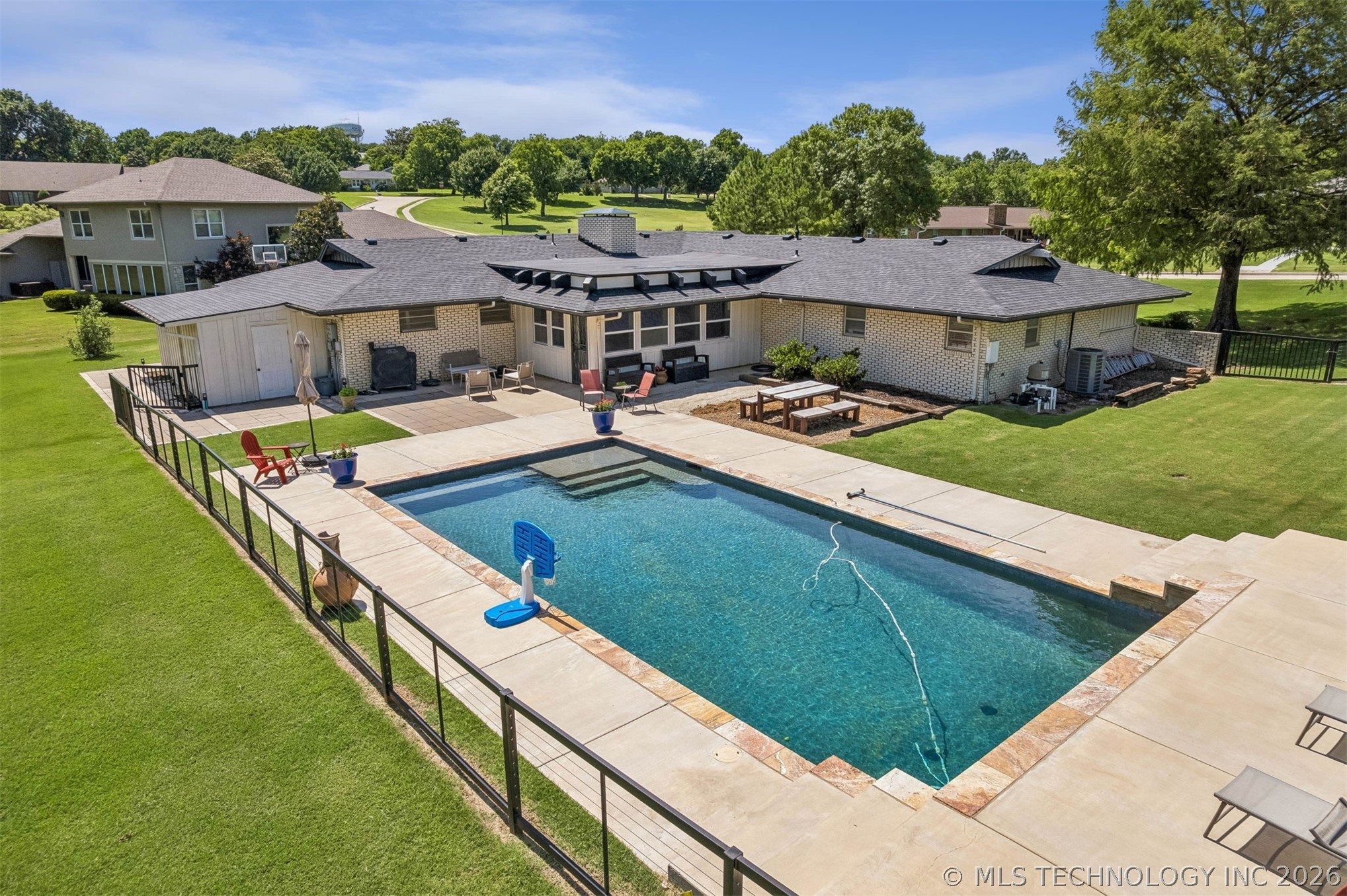 1621 Sunrise Lane Ada OK 74820