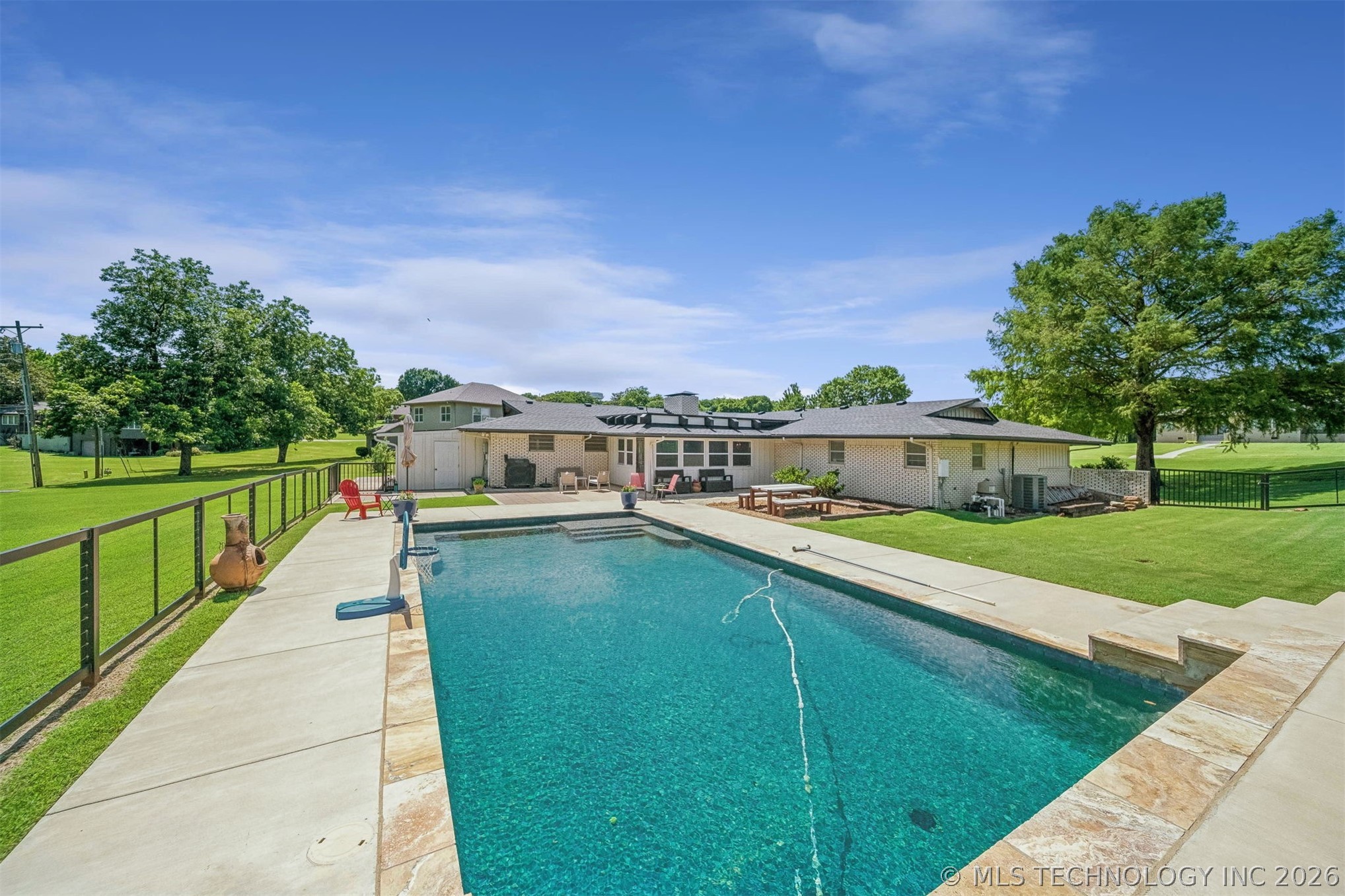 1621 Sunrise Lane Ada OK 74820