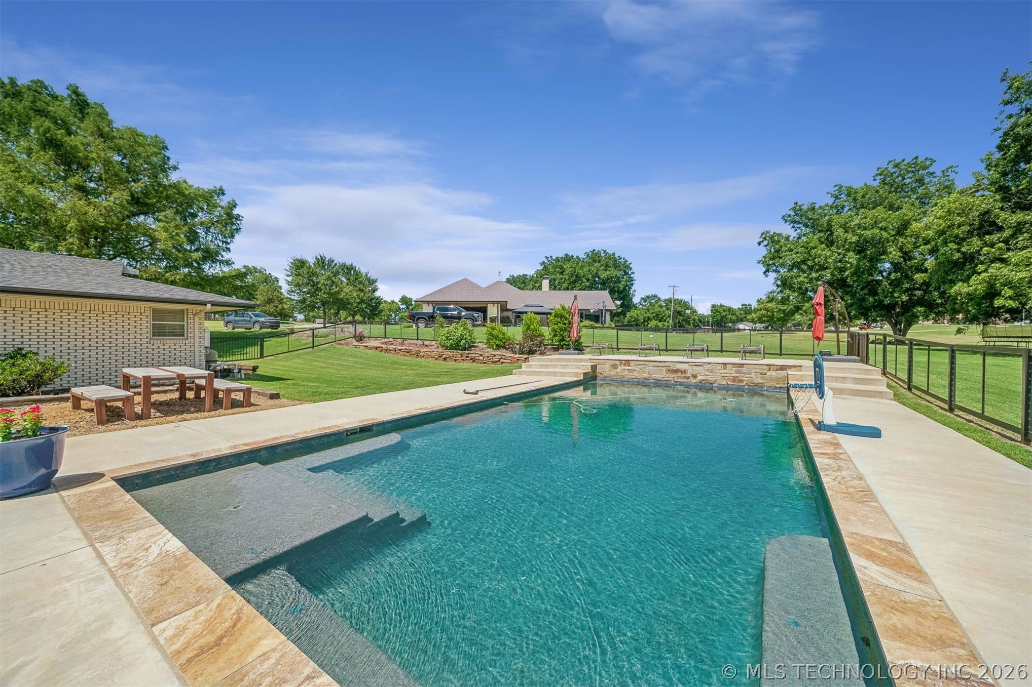 1621 Sunrise Lane Ada OK 74820
