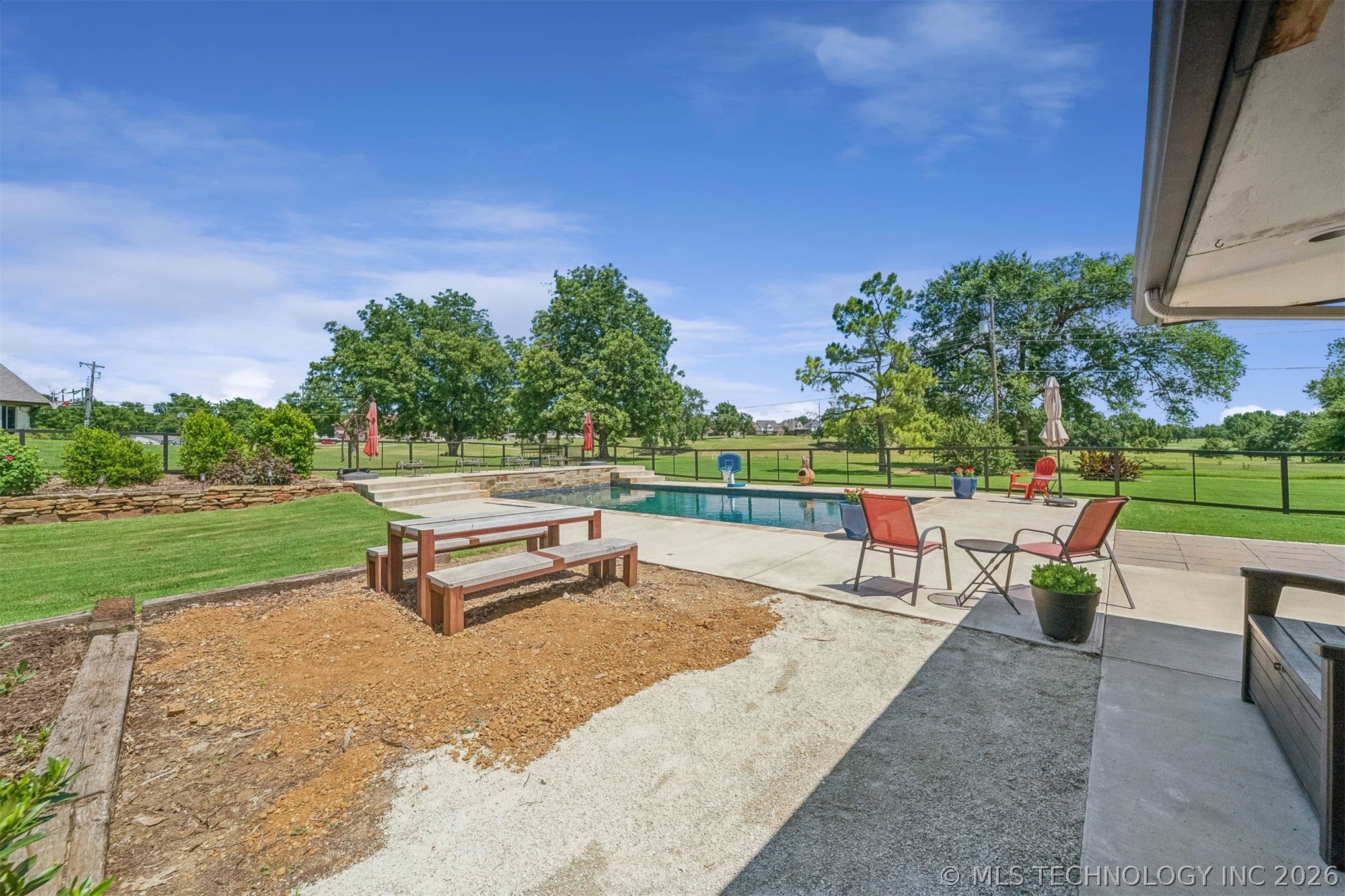 1621 Sunrise Lane Ada OK 74820