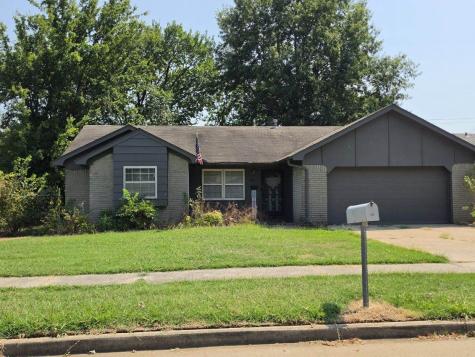 1101 W 14th Place Claremore OK 74017