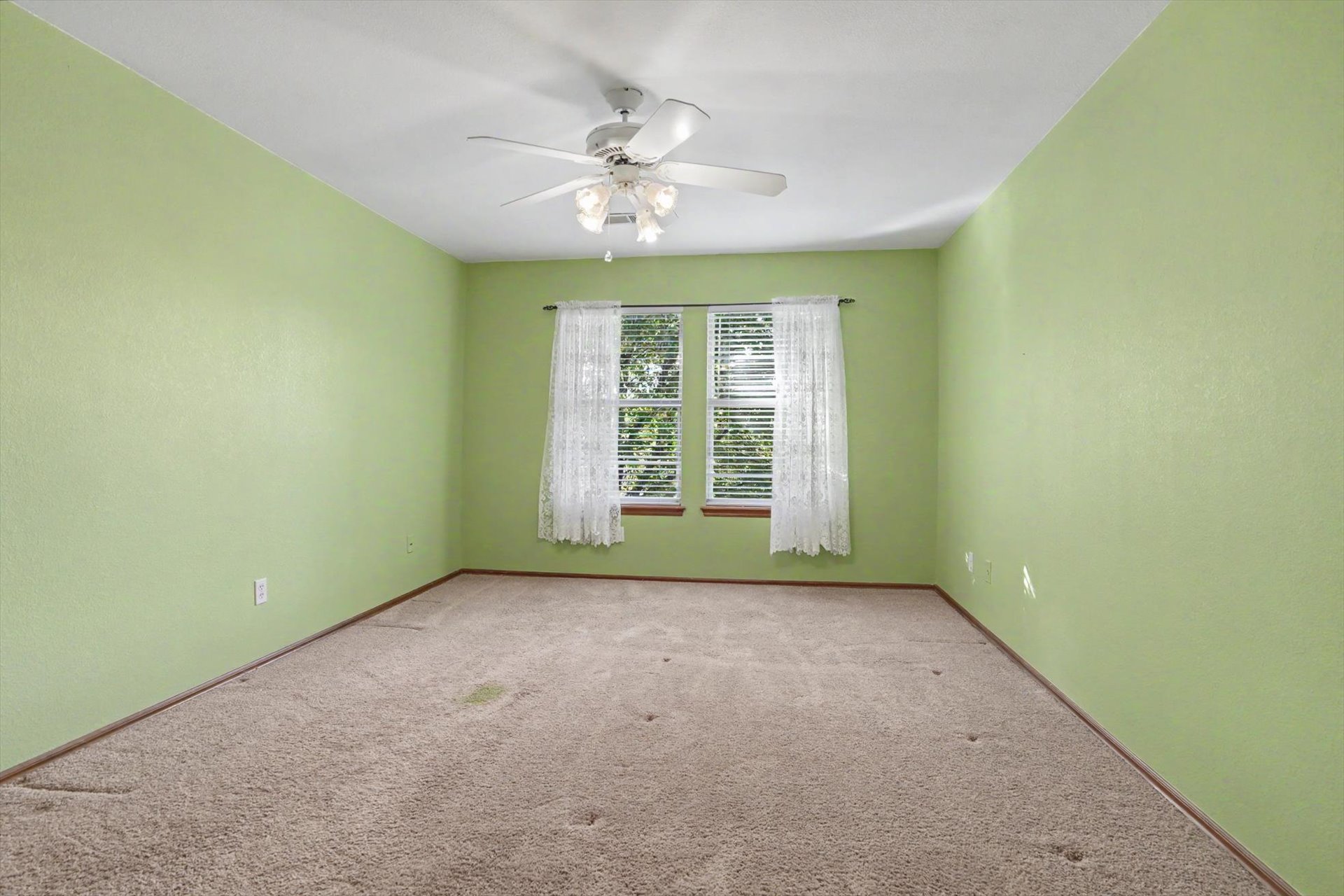 6100 W Phoenix Court Broken Arrow OK 74011