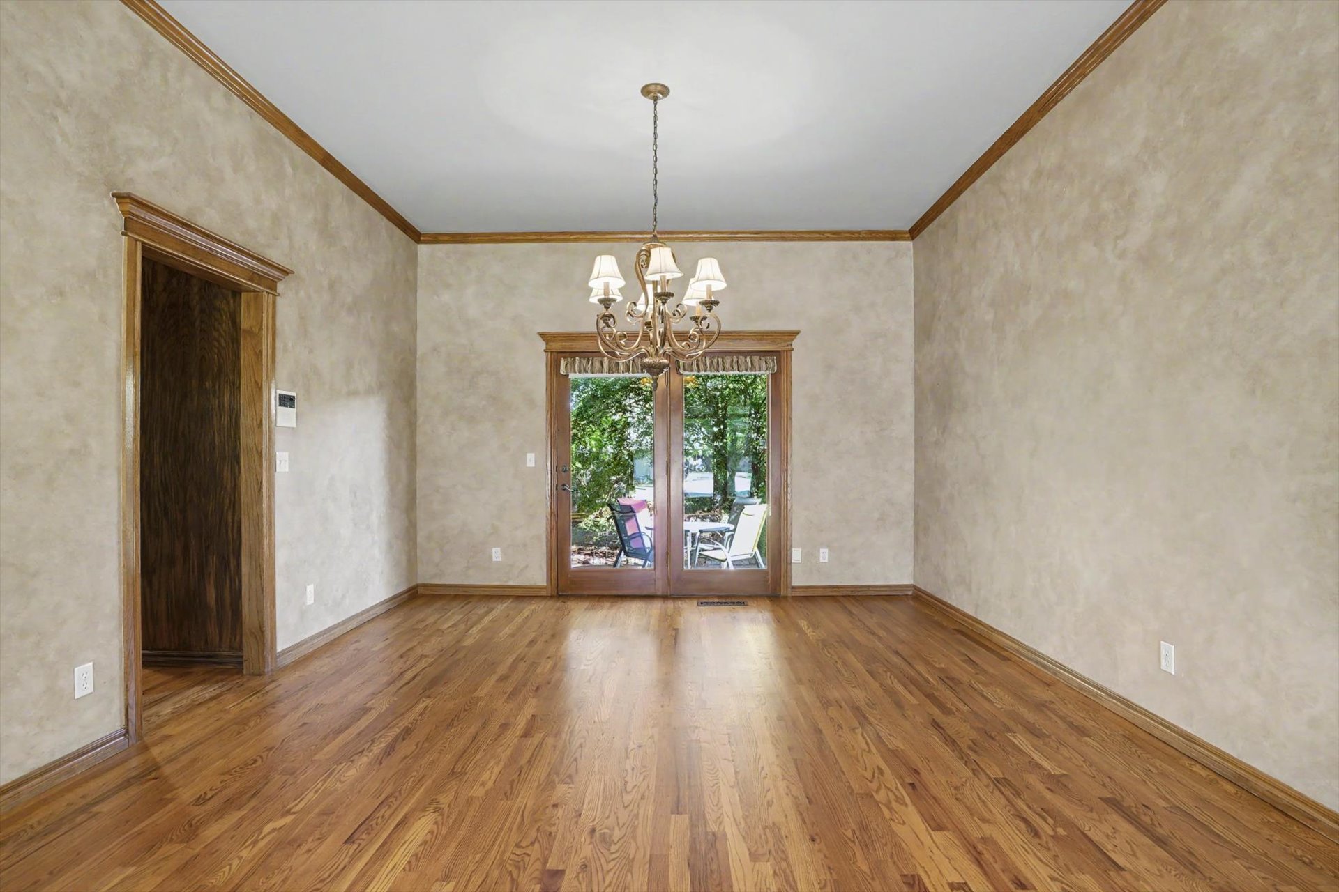 6100 W Phoenix Court Broken Arrow OK 74011